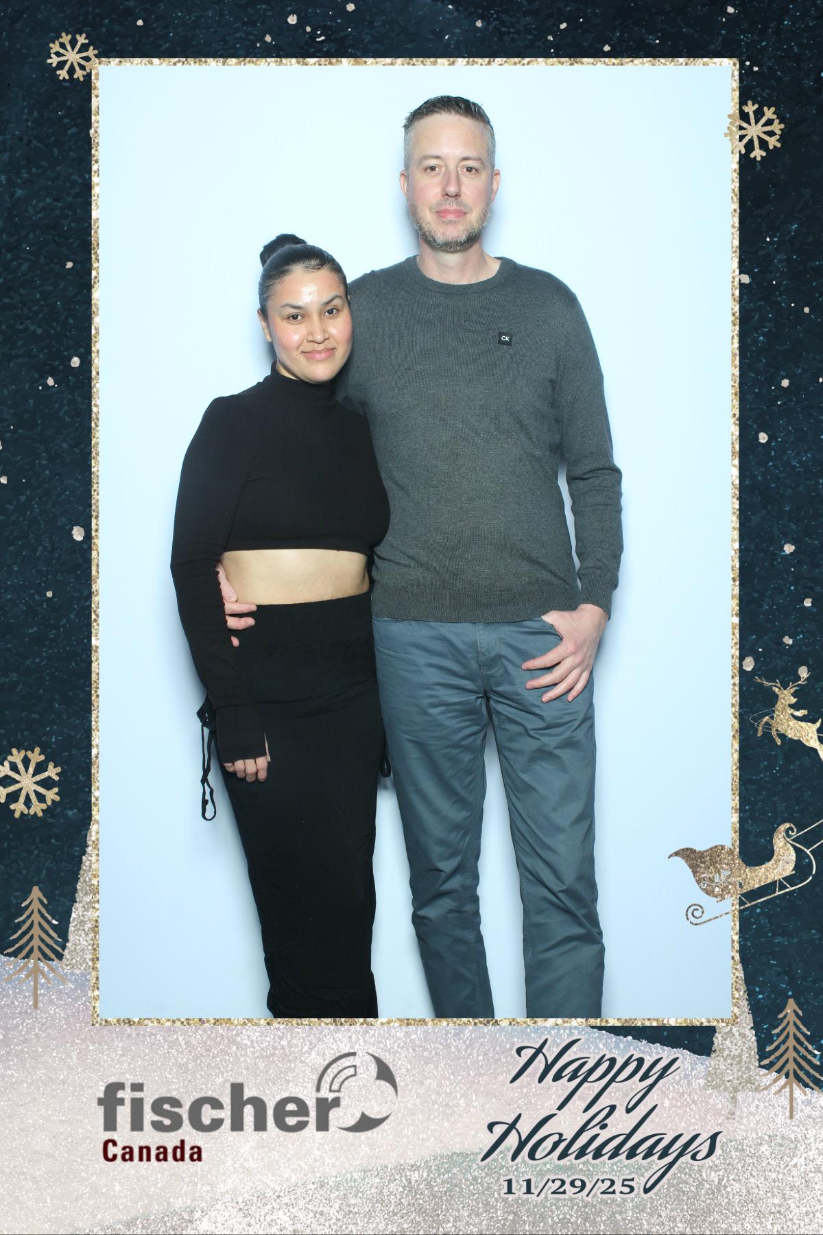 fischer Canada Holiday Party | View more photos from the event at gallery.myselfiemirror.ca/u/romanmyselfiemirrorca/fischer-Canada-Holiday-Party-0