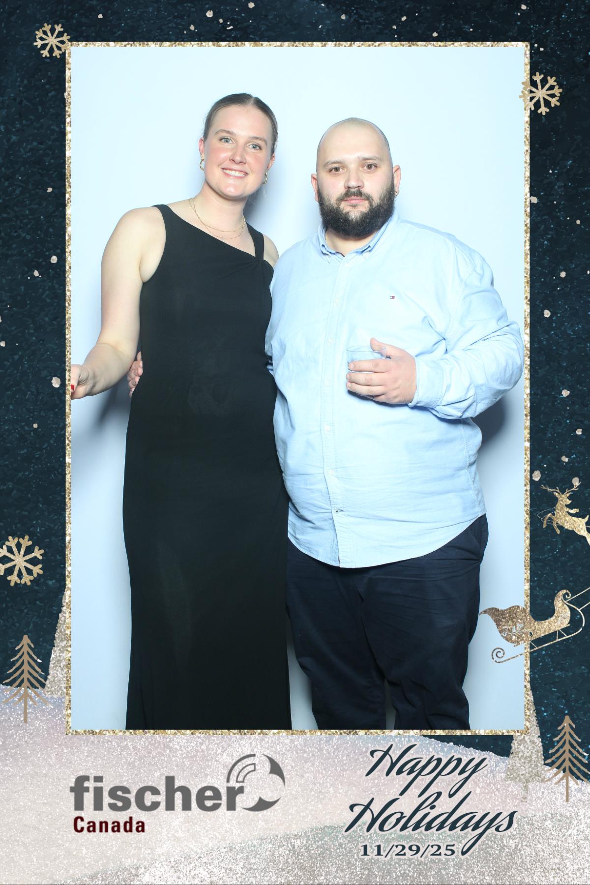fischer Canada Holiday Party | View more photos from the event at gallery.myselfiemirror.ca/u/romanmyselfiemirrorca/fischer-Canada-Holiday-Party-0