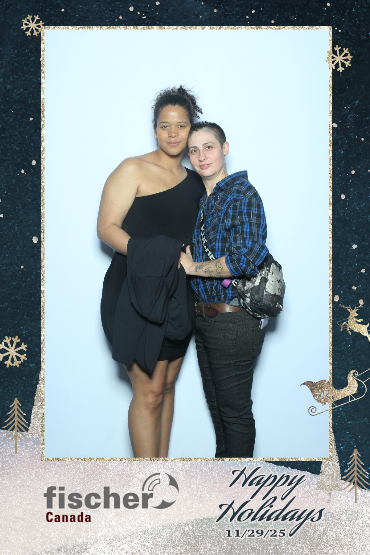 fischer Canada Holiday Party | View more photos from the event at gallery.myselfiemirror.ca/u/romanmyselfiemirrorca/fischer-Canada-Holiday-Party-0