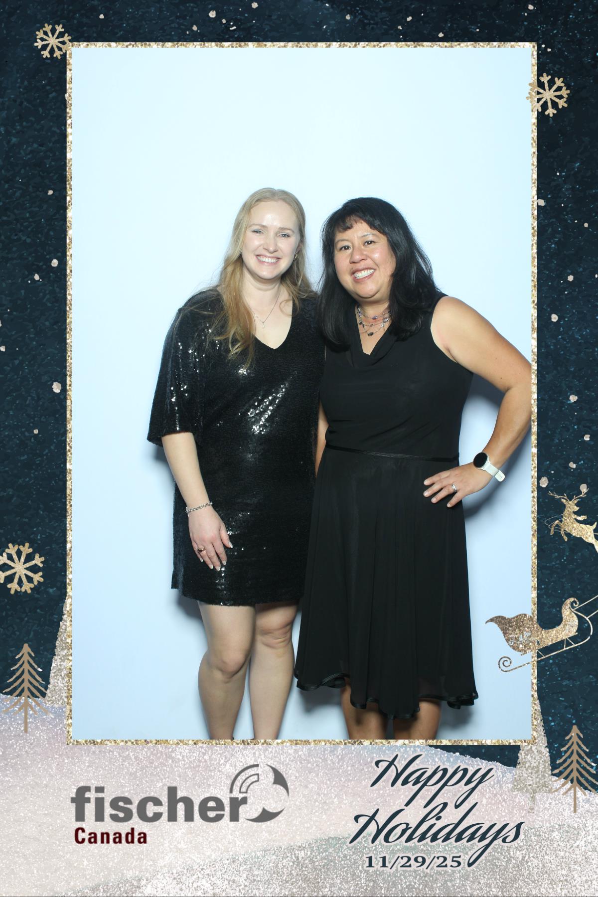 fischer Canada Holiday Party | View more photos from the event at gallery.myselfiemirror.ca/u/romanmyselfiemirrorca/fischer-Canada-Holiday-Party-0