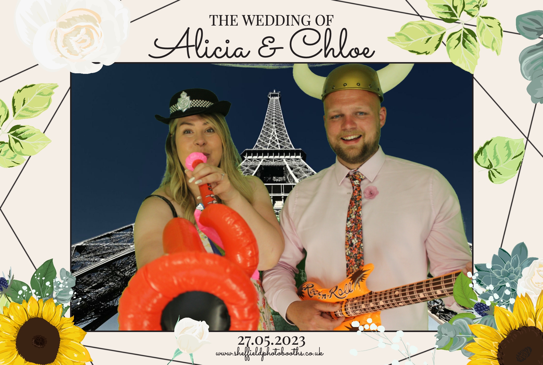 Alicia & Chloe's Wedding | View more photos from the event at gallery.4frontevents.co.uk/u/sheffieldphotobooths/Alicia-Chloes-Wedding