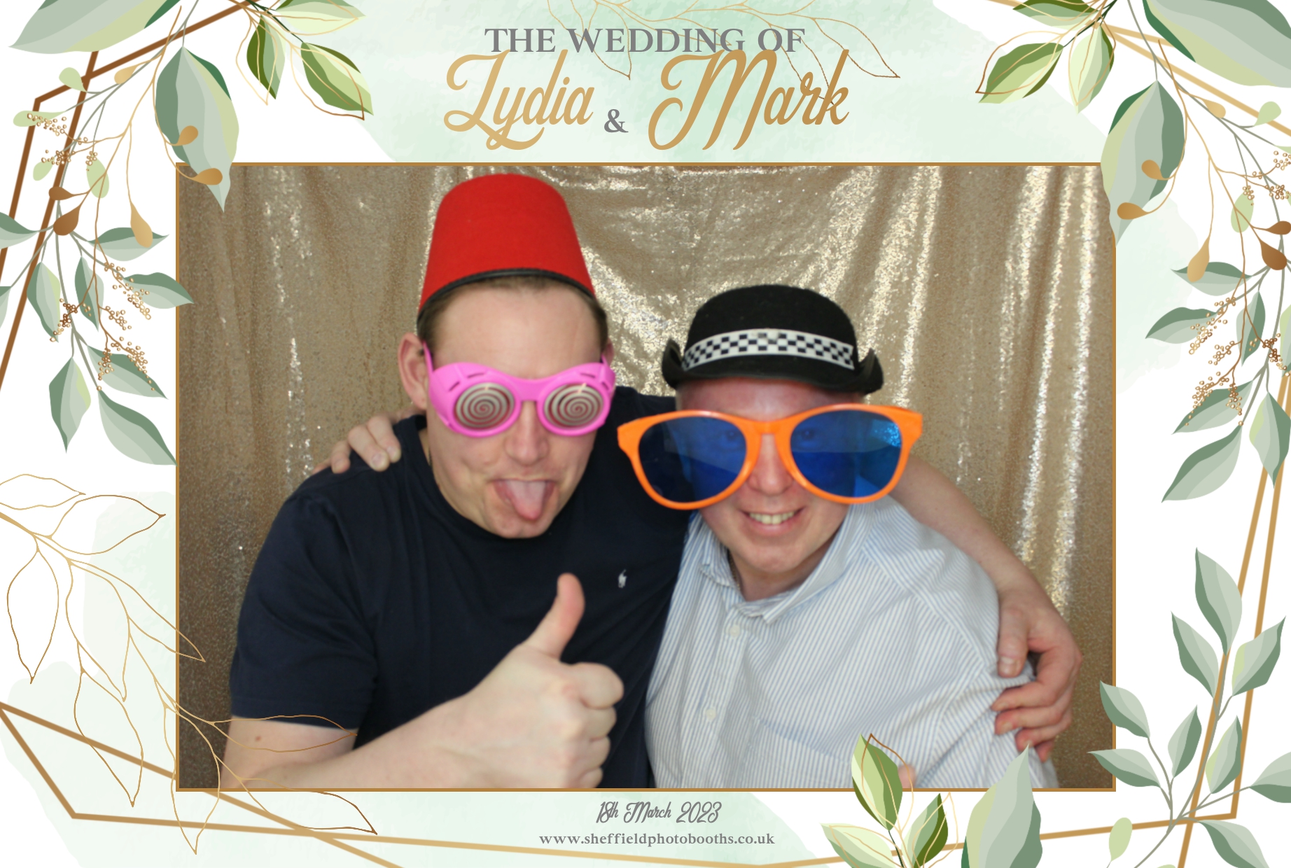 Lydia & Mark's Wedding | View more photos from the event at gallery.4frontevents.co.uk/u/sheffieldphotobooths/Lydia-Marks-Wedding