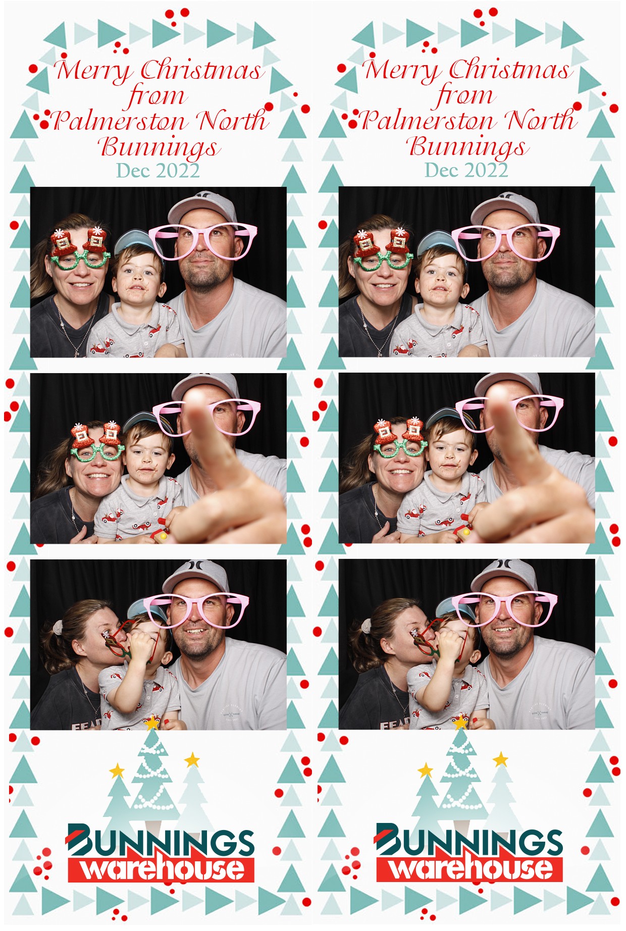 A Bunnings Christmas - Palmerston North, Christmas Eve | View more photos from the event at wgtngallery.classicphotobooths.co.nz/u/wgtncpbgallery/A-Bunnings-Christmas-Palmerston-North-Christmas-Eve