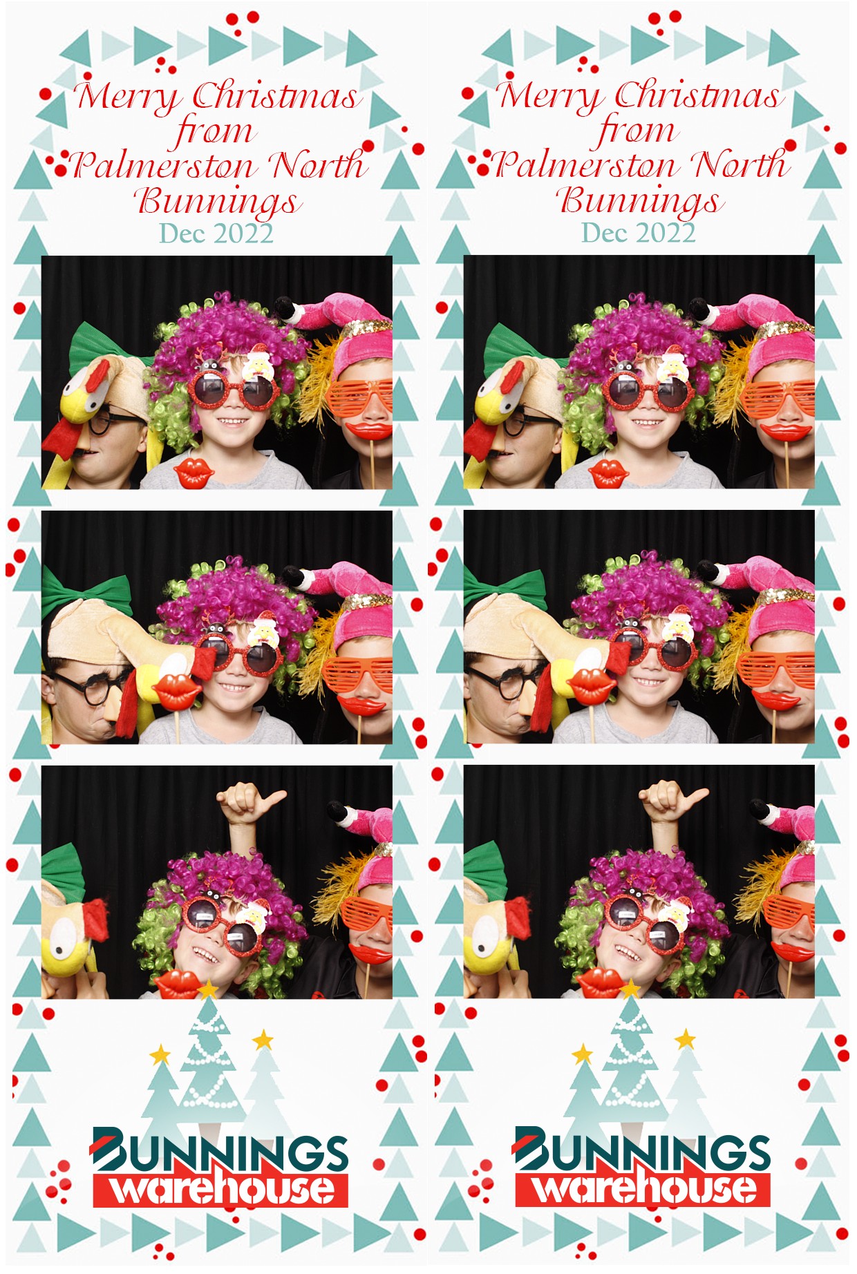A Bunnings Christmas - Palmerston North, Christmas Eve | View more photos from the event at wgtngallery.classicphotobooths.co.nz/u/wgtncpbgallery/A-Bunnings-Christmas-Palmerston-North-Christmas-Eve