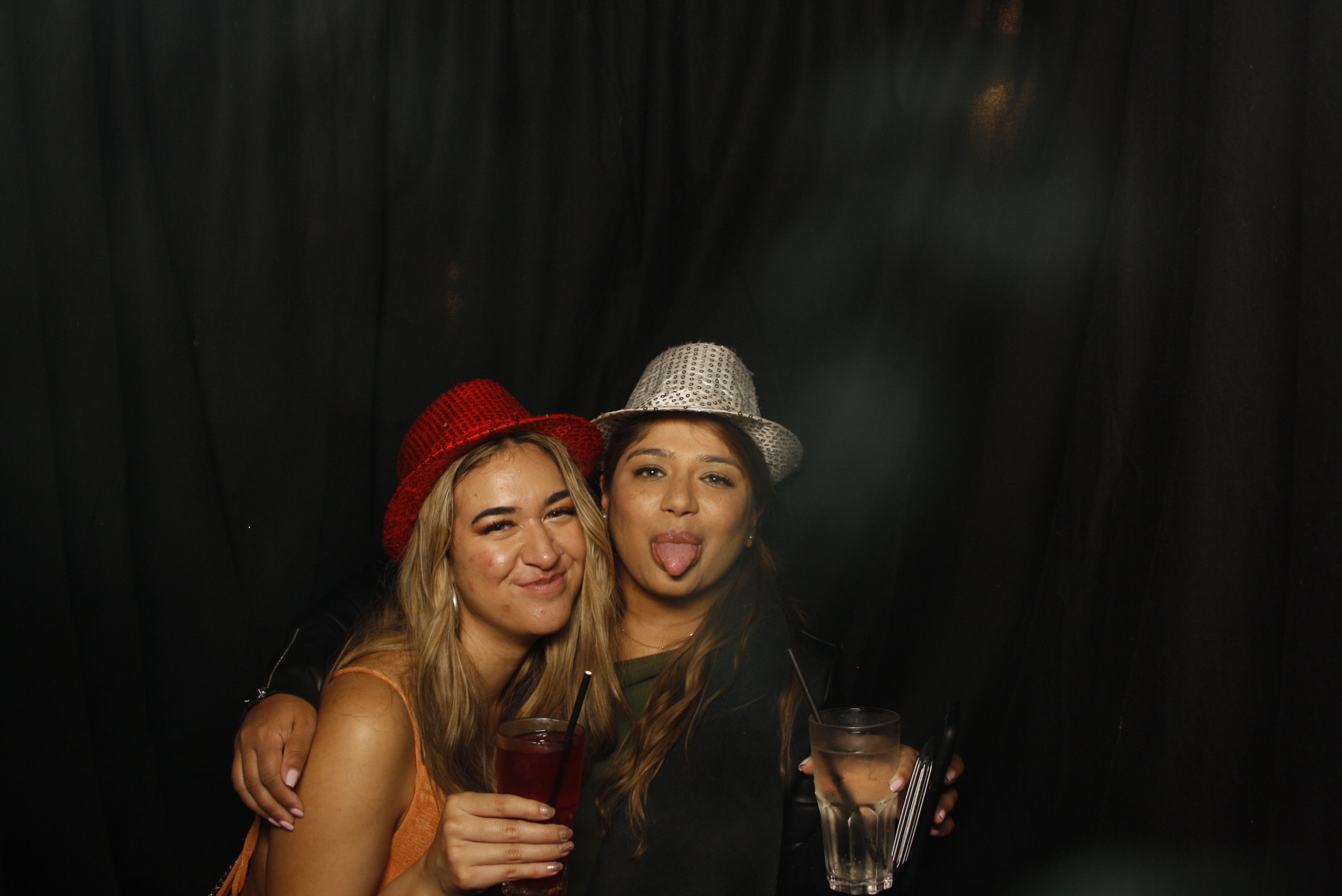 A Christmas (21st) Party 2022 | View more photos from the event at wgtngallery.classicphotobooths.co.nz/u/wgtncpbgallery/A-Christmas-21st-Party-2022