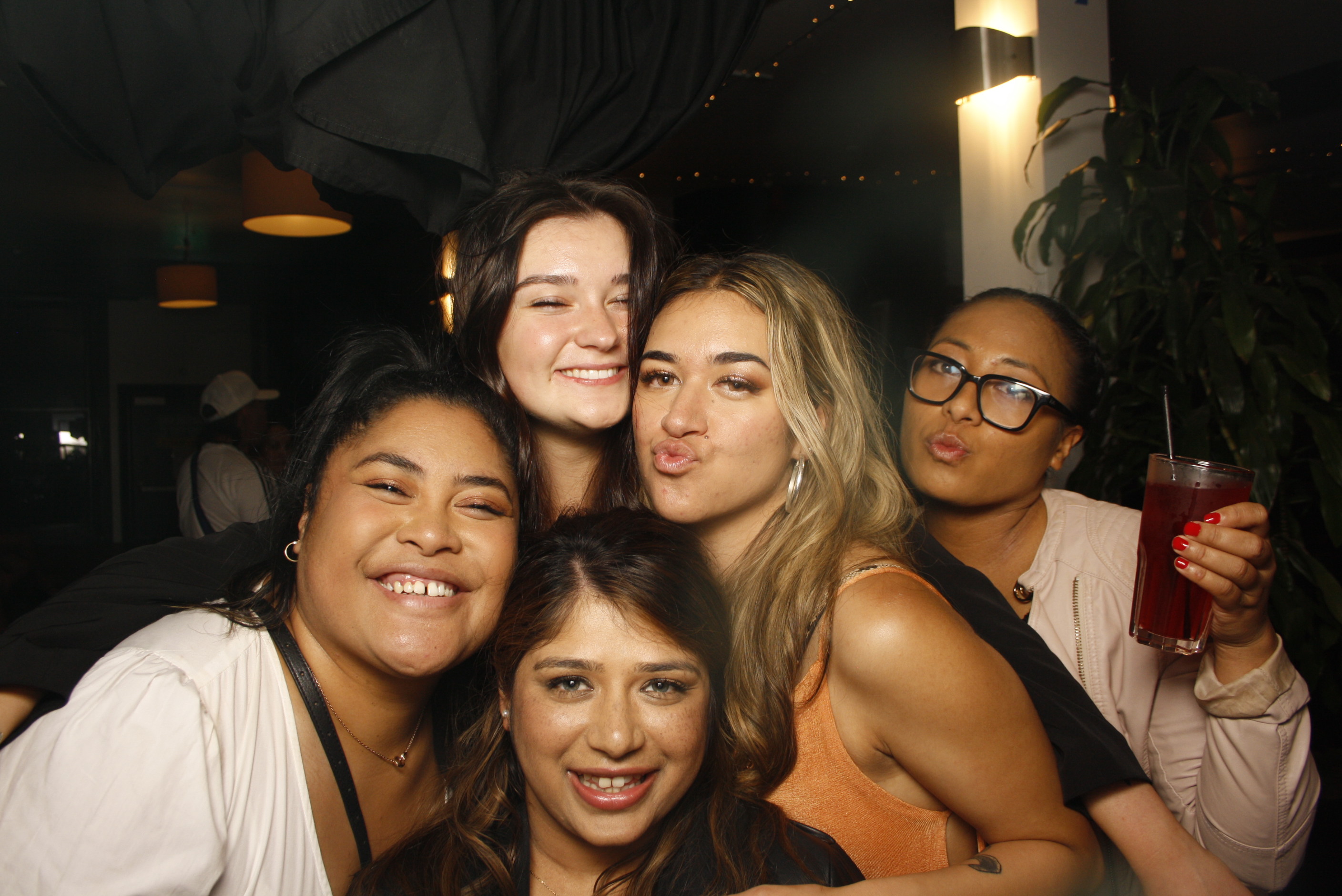 A Christmas (21st) Party 2022 | View more photos from the event at wgtngallery.classicphotobooths.co.nz/u/wgtncpbgallery/A-Christmas-21st-Party-2022