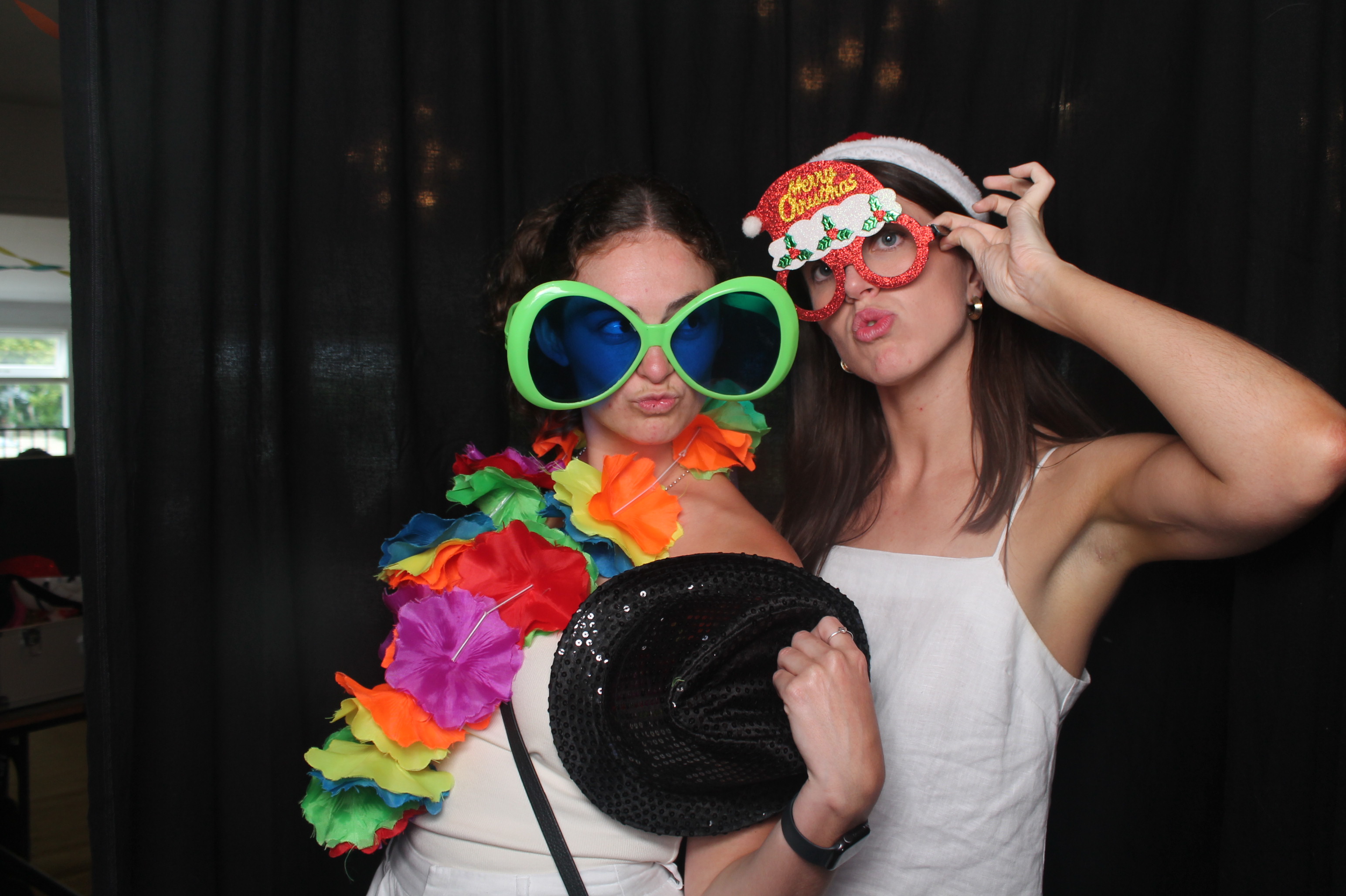 A Christmas Celebration - Duncan Cotterill | View more photos from the event at wgtngallery.classicphotobooths.co.nz/u/wgtncpbgallery/A-Christmas-Celebration-Duncan-Cotterill