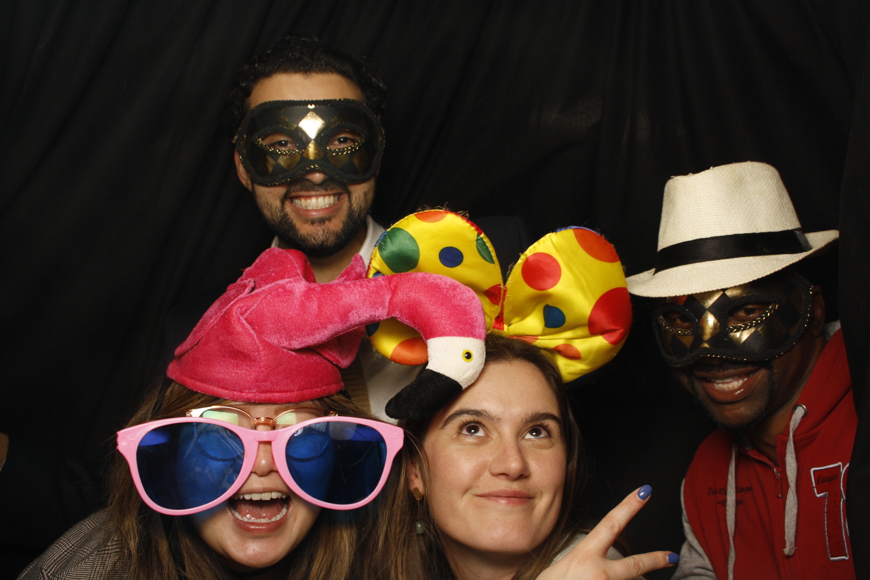 Accenture Ball - 2022 | View more photos from the event at wgtngallery.classicphotobooths.co.nz/u/wgtncpbgallery/Accenture-Ball-2022