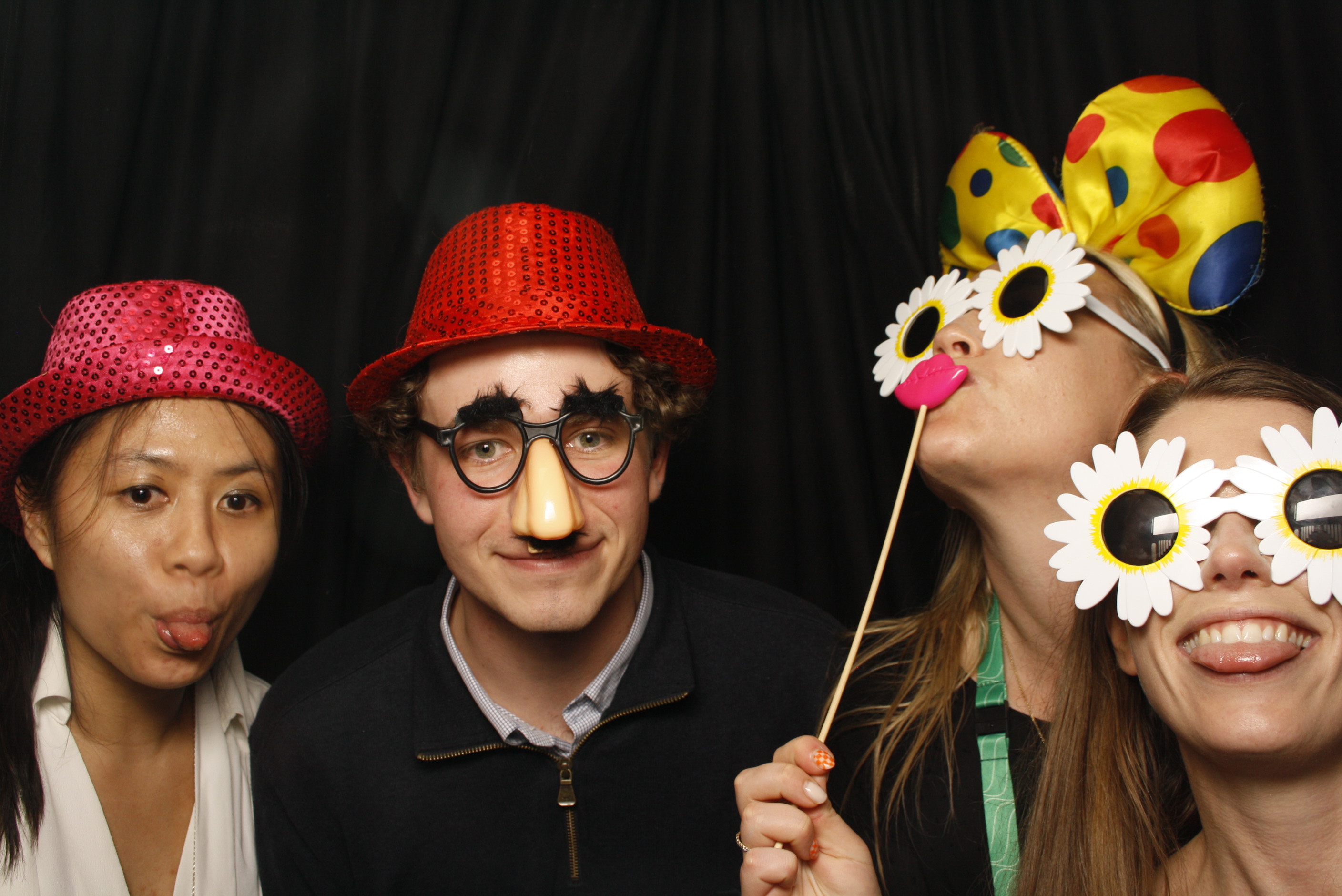 Accenture Ball - 2022 | View more photos from the event at wgtngallery.classicphotobooths.co.nz/u/wgtncpbgallery/Accenture-Ball-2022