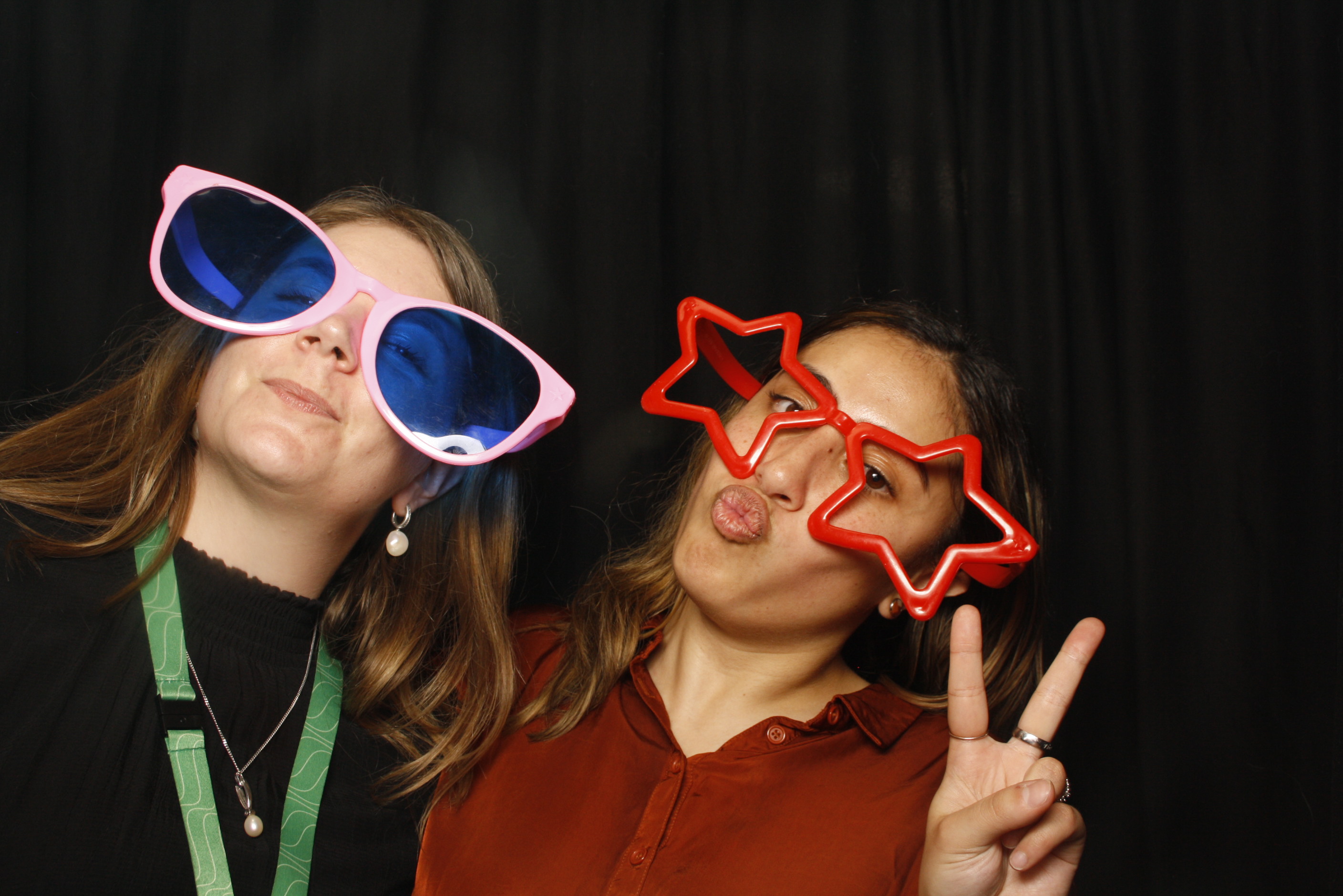 Accenture Ball - 2022 | View more photos from the event at wgtngallery.classicphotobooths.co.nz/u/wgtncpbgallery/Accenture-Ball-2022