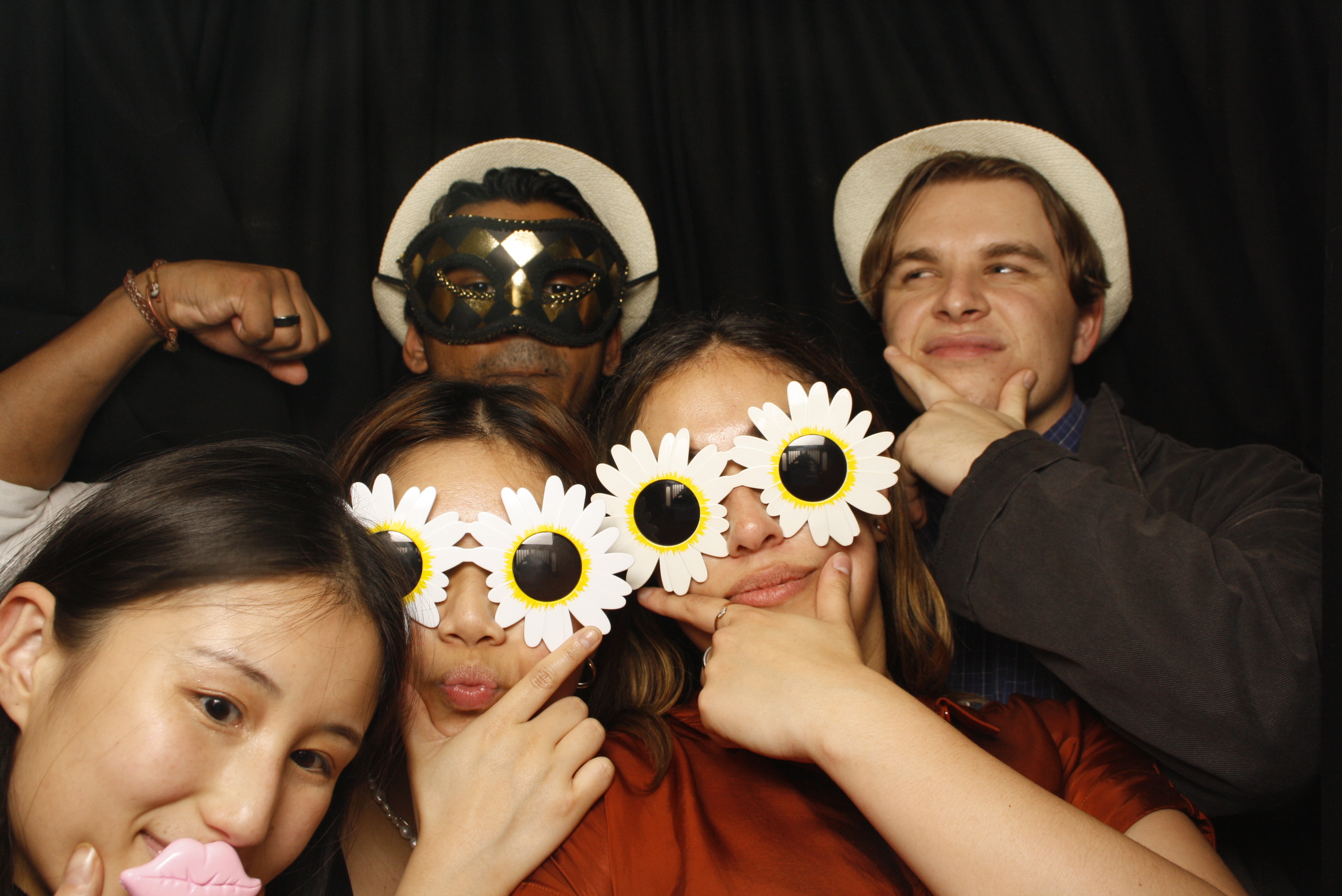 Accenture Ball - 2022 | View more photos from the event at wgtngallery.classicphotobooths.co.nz/u/wgtncpbgallery/Accenture-Ball-2022