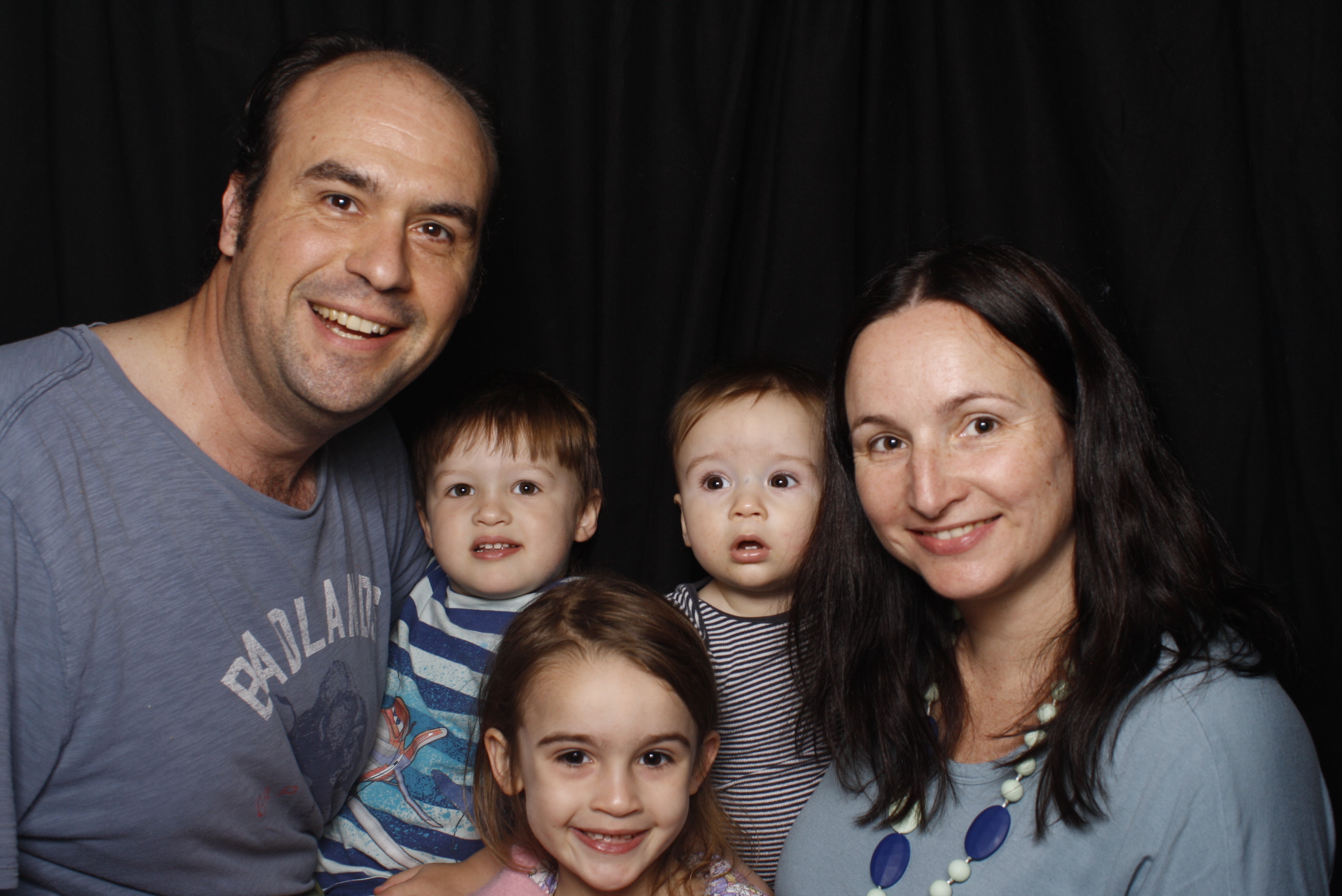 Bunnings - Palmerston North: 17 Dec 2022 | View more photos from the event at wgtngallery.classicphotobooths.co.nz/u/wgtncpbgallery/Bunnings-Palmerston-North-17-Dec-2022