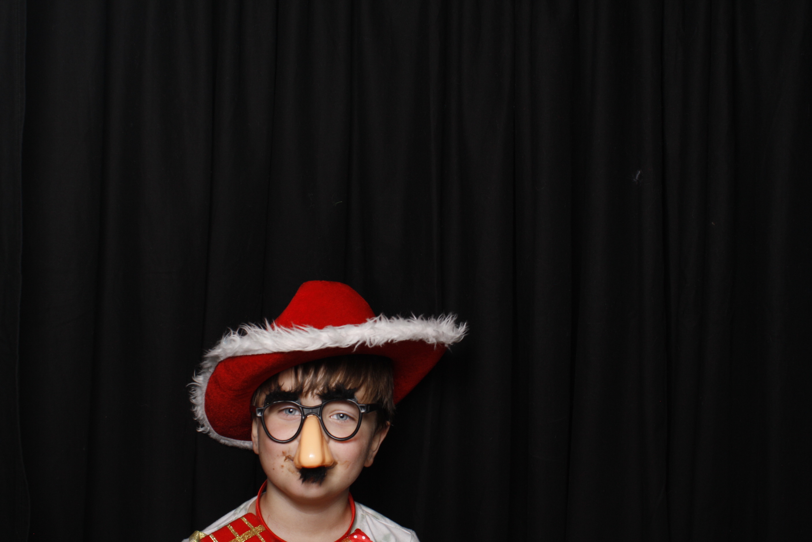 Bunnings - Palmerston North: 17 Dec 2022 | View more photos from the event at wgtngallery.classicphotobooths.co.nz/u/wgtncpbgallery/Bunnings-Palmerston-North-17-Dec-2022