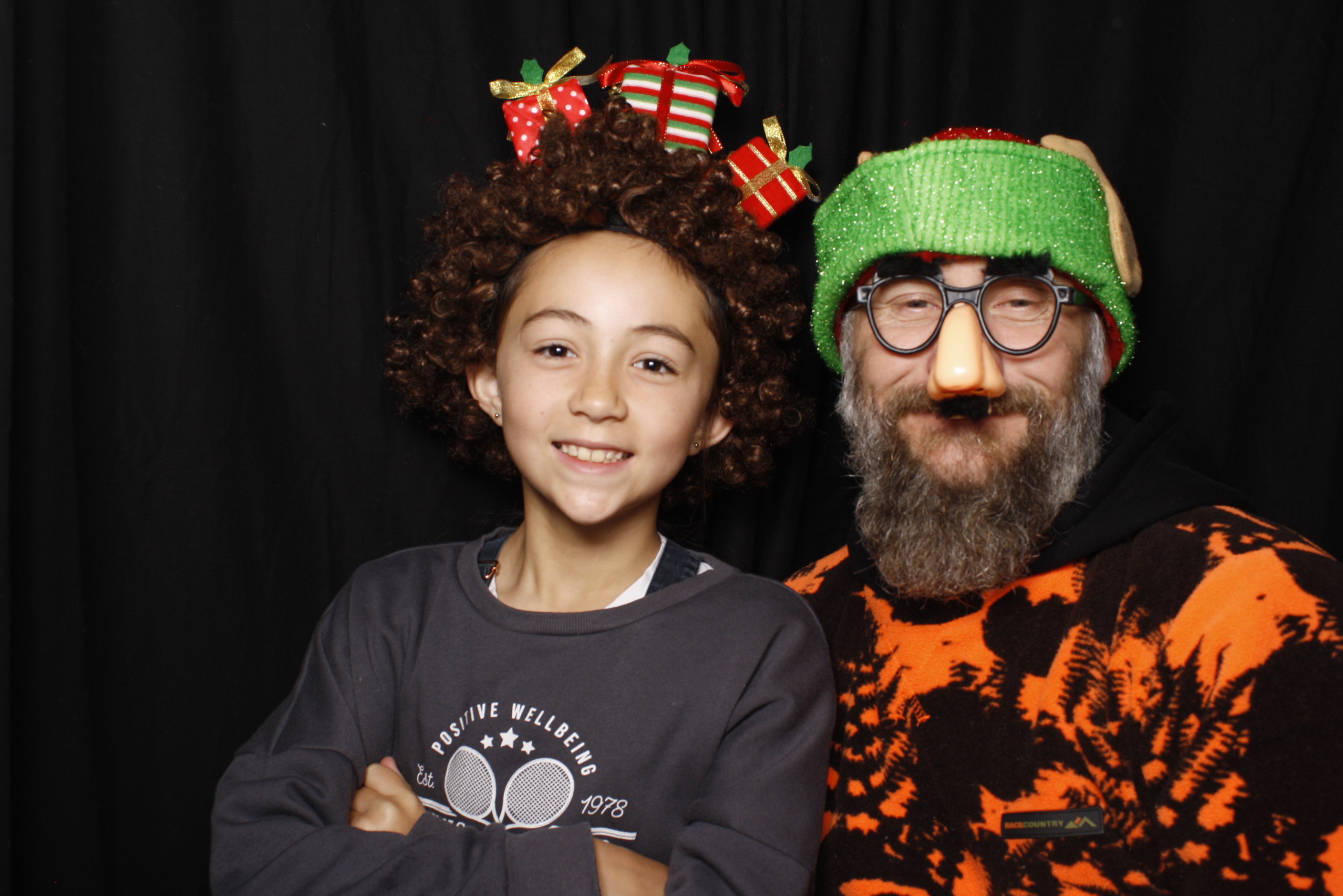 Bunnings - Palmerston North: 17 Dec 2022 | View more photos from the event at wgtngallery.classicphotobooths.co.nz/u/wgtncpbgallery/Bunnings-Palmerston-North-17-Dec-2022