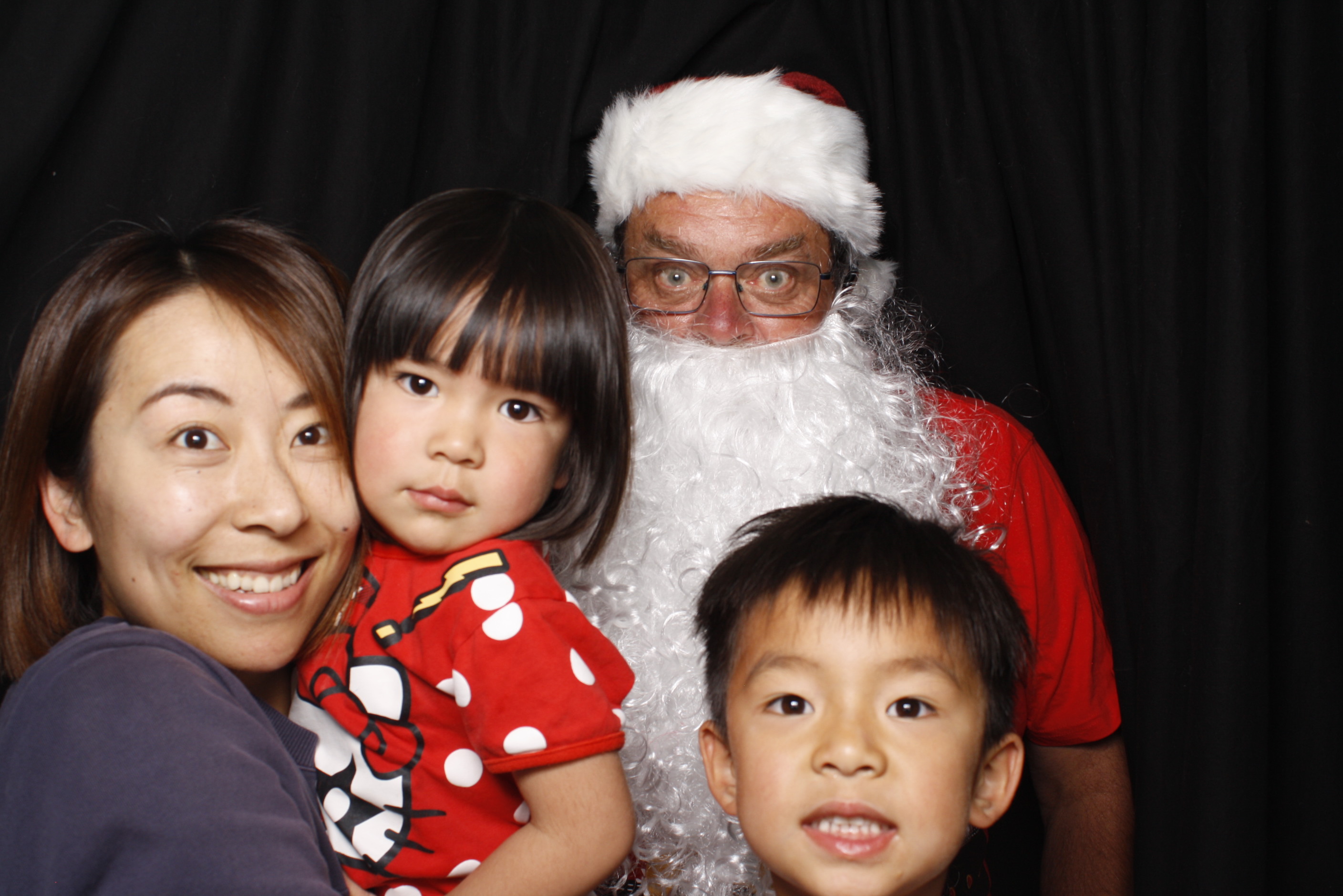 Bunnings - Palmerston North: 17 Dec 2022 | View more photos from the event at wgtngallery.classicphotobooths.co.nz/u/wgtncpbgallery/Bunnings-Palmerston-North-17-Dec-2022