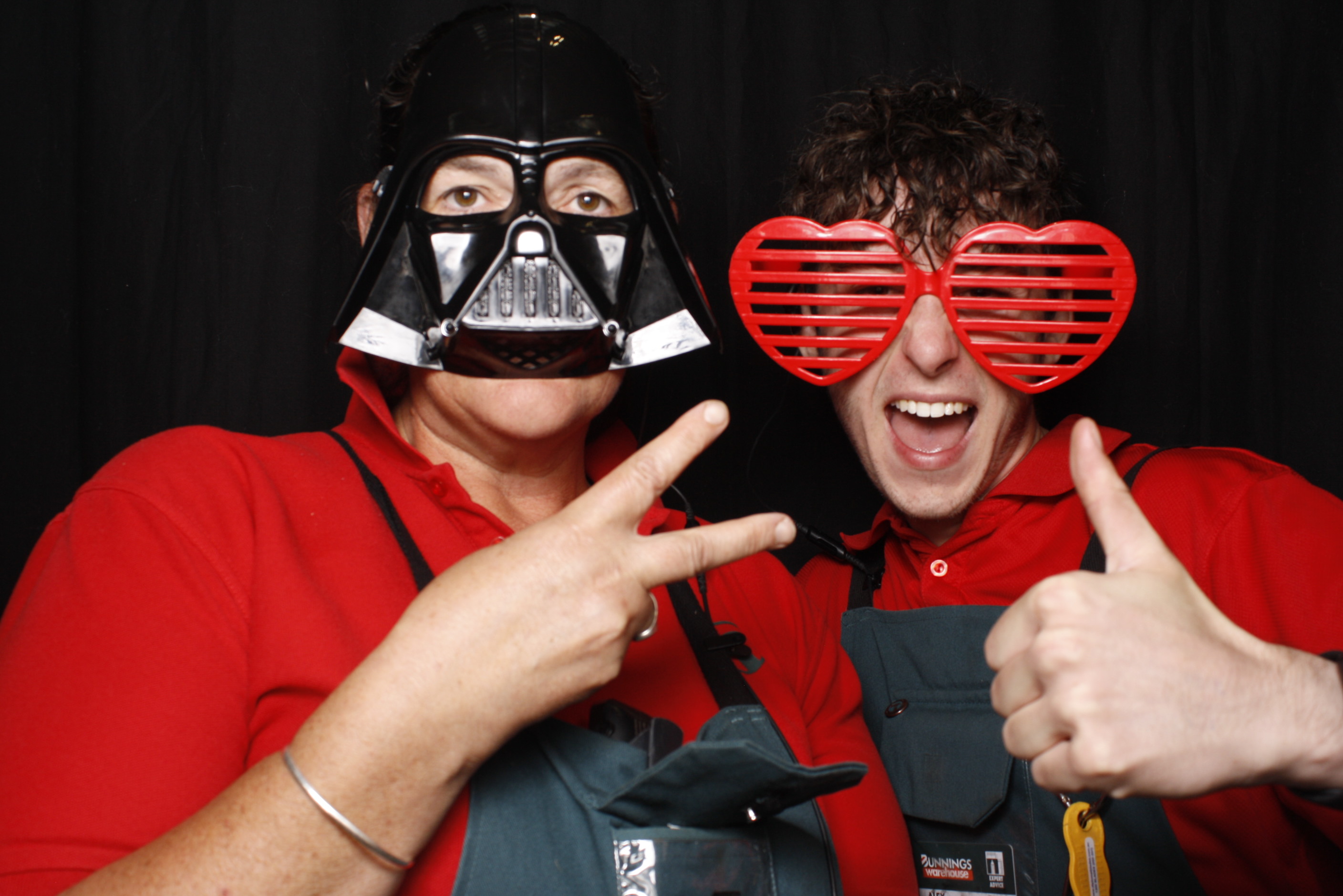 Bunnings - Palmerston North: 17 Dec 2022 | View more photos from the event at wgtngallery.classicphotobooths.co.nz/u/wgtncpbgallery/Bunnings-Palmerston-North-17-Dec-2022