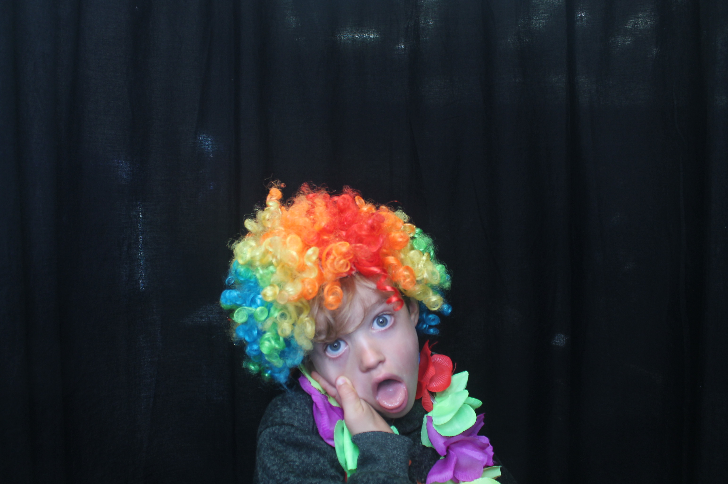 Bunnings - Porirua: 18 Dec 2022 | View more photos from the event at wgtngallery.classicphotobooths.co.nz/u/wgtncpbgallery/Bunnings-Porirua-18-Dec-2022