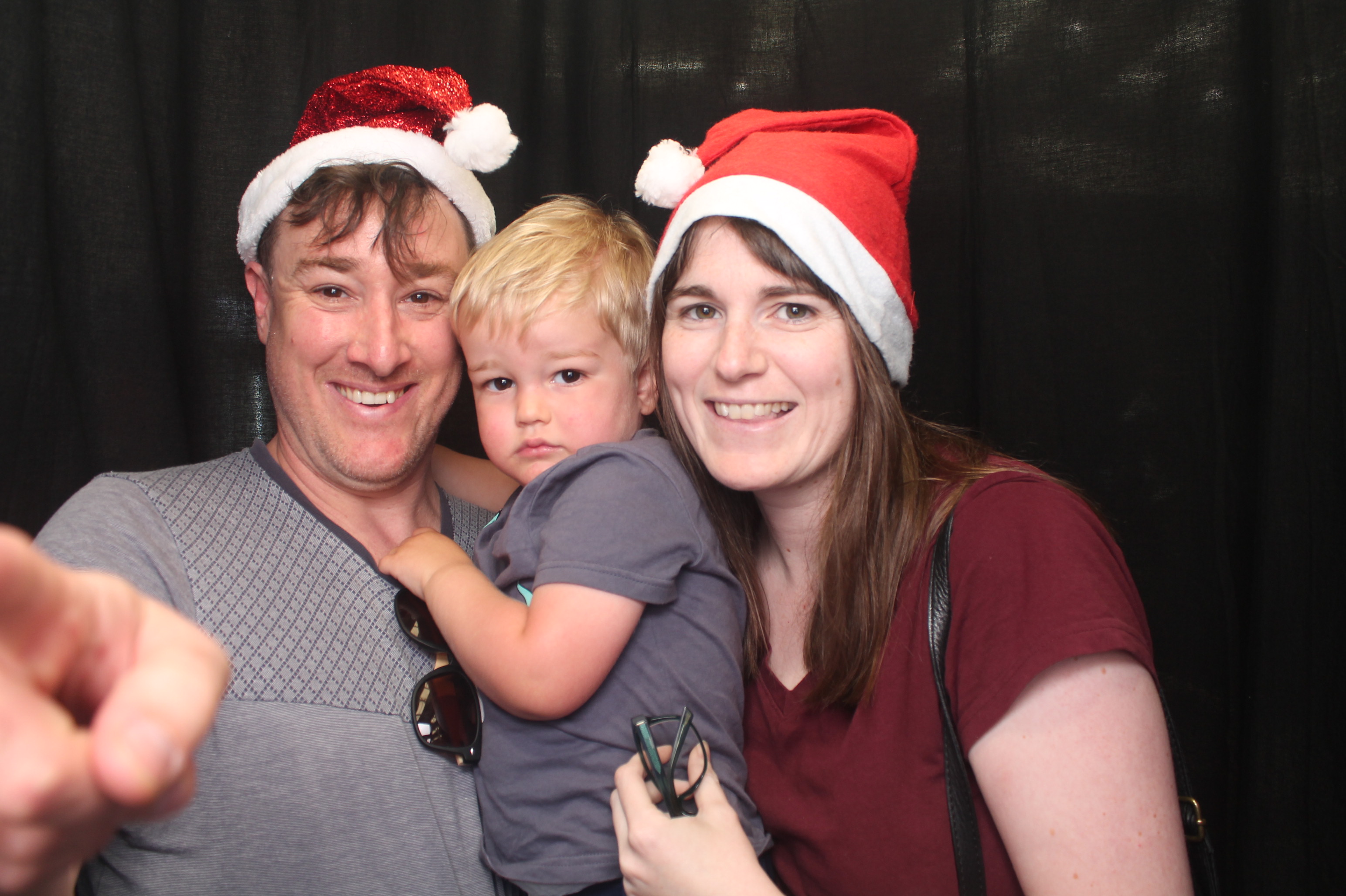 Bunnings - Porirua: 18 Dec 2022 | View more photos from the event at wgtngallery.classicphotobooths.co.nz/u/wgtncpbgallery/Bunnings-Porirua-18-Dec-2022