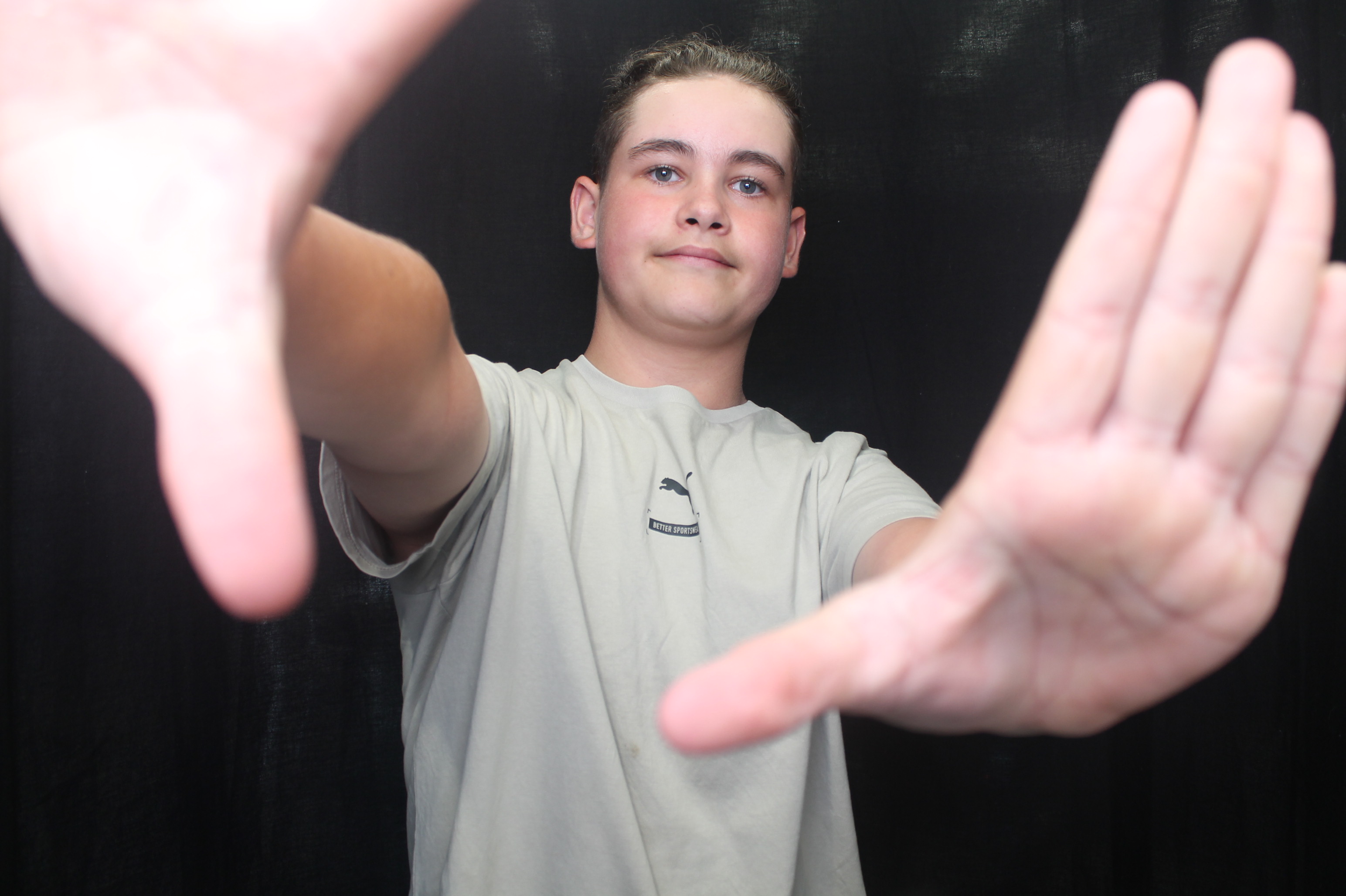 Bunnings - Porirua: 18 Dec 2022 | View more photos from the event at wgtngallery.classicphotobooths.co.nz/u/wgtncpbgallery/Bunnings-Porirua-18-Dec-2022