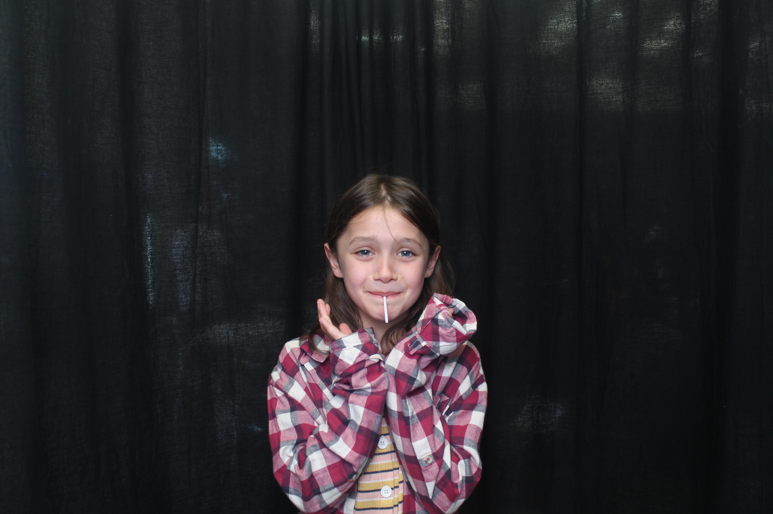 Bunnings - Porirua: 18 Dec 2022 | View more photos from the event at wgtngallery.classicphotobooths.co.nz/u/wgtncpbgallery/Bunnings-Porirua-18-Dec-2022