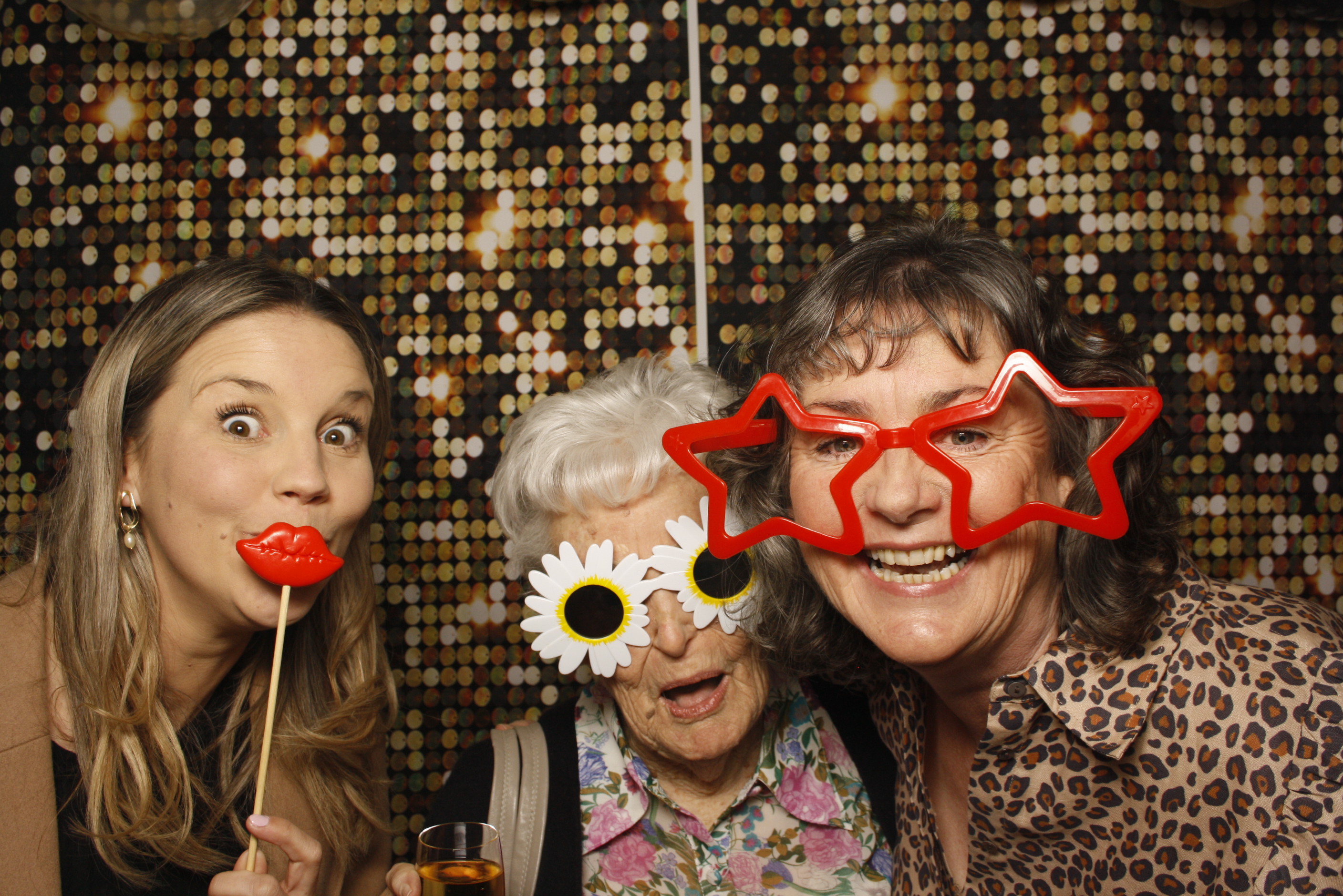 Claire Bishops' 90th Birthday Party! | View more photos from the event at wgtngallery.classicphotobooths.co.nz/u/wgtncpbgallery/Claire-Bishops-90th-Birthday-Party