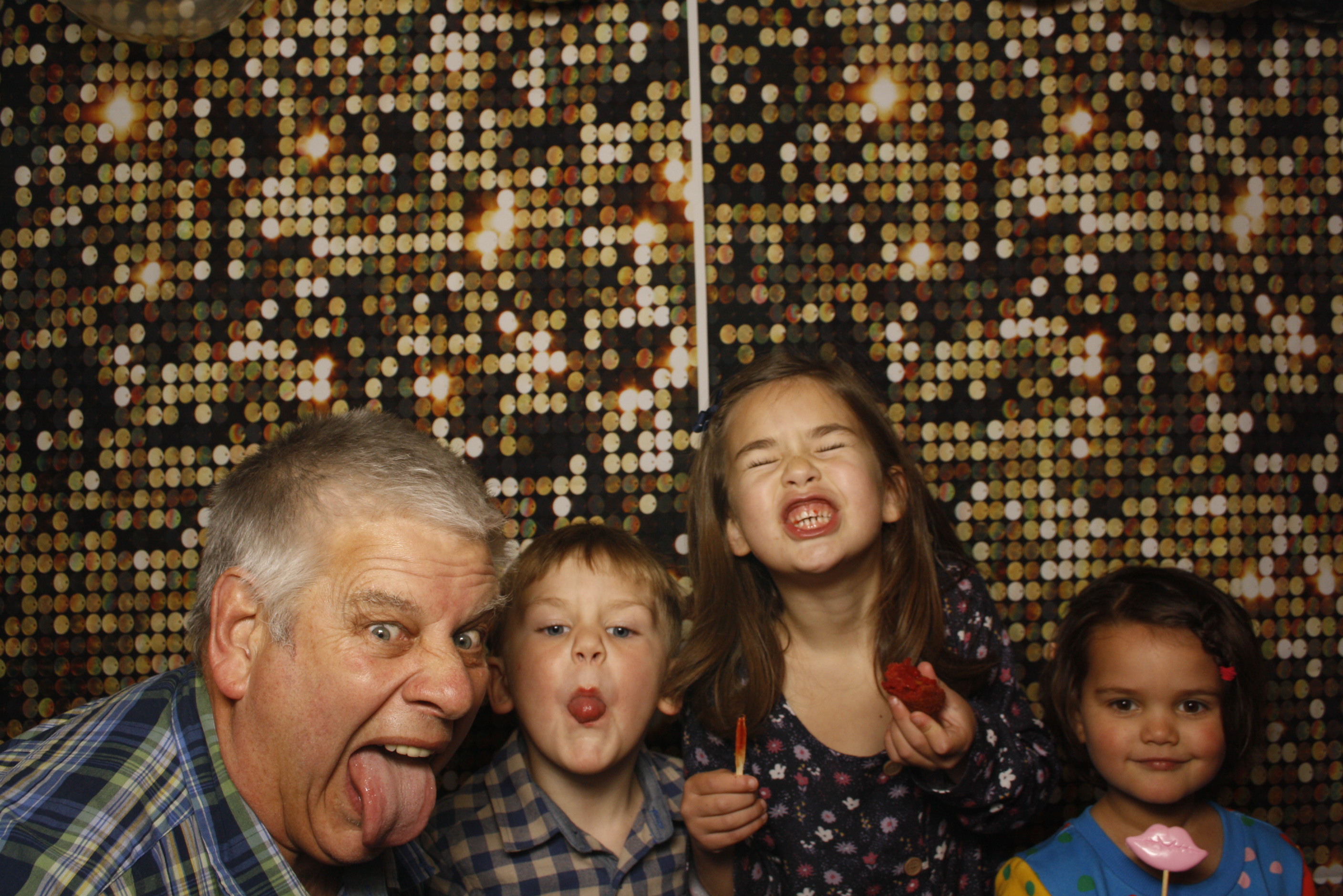 Claire Bishops' 90th Birthday Party! | View more photos from the event at wgtngallery.classicphotobooths.co.nz/u/wgtncpbgallery/Claire-Bishops-90th-Birthday-Party