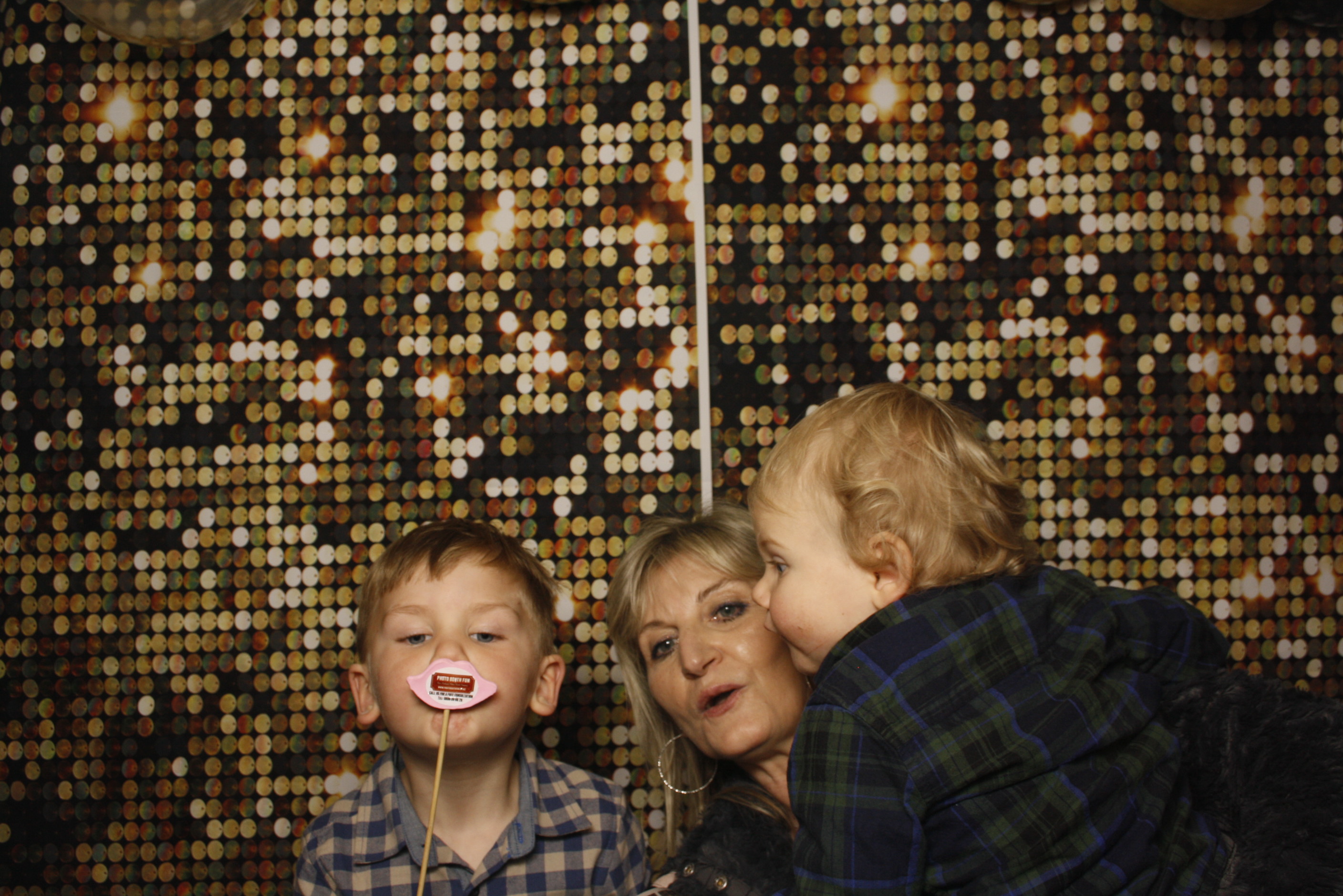 Claire Bishops' 90th Birthday Party! | View more photos from the event at wgtngallery.classicphotobooths.co.nz/u/wgtncpbgallery/Claire-Bishops-90th-Birthday-Party