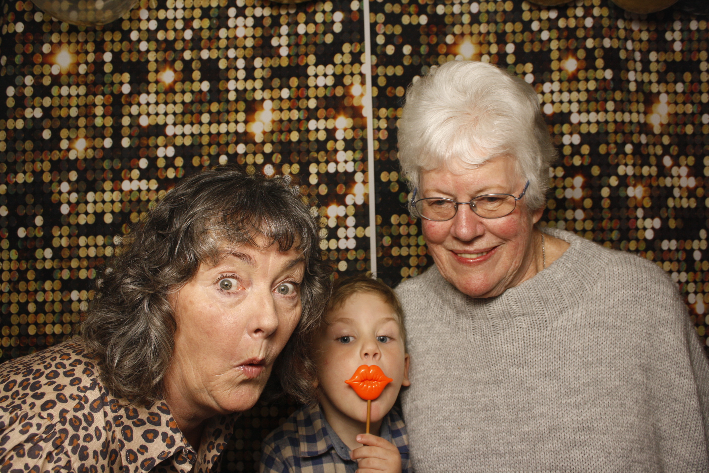 Claire Bishops' 90th Birthday Party! | View more photos from the event at wgtngallery.classicphotobooths.co.nz/u/wgtncpbgallery/Claire-Bishops-90th-Birthday-Party