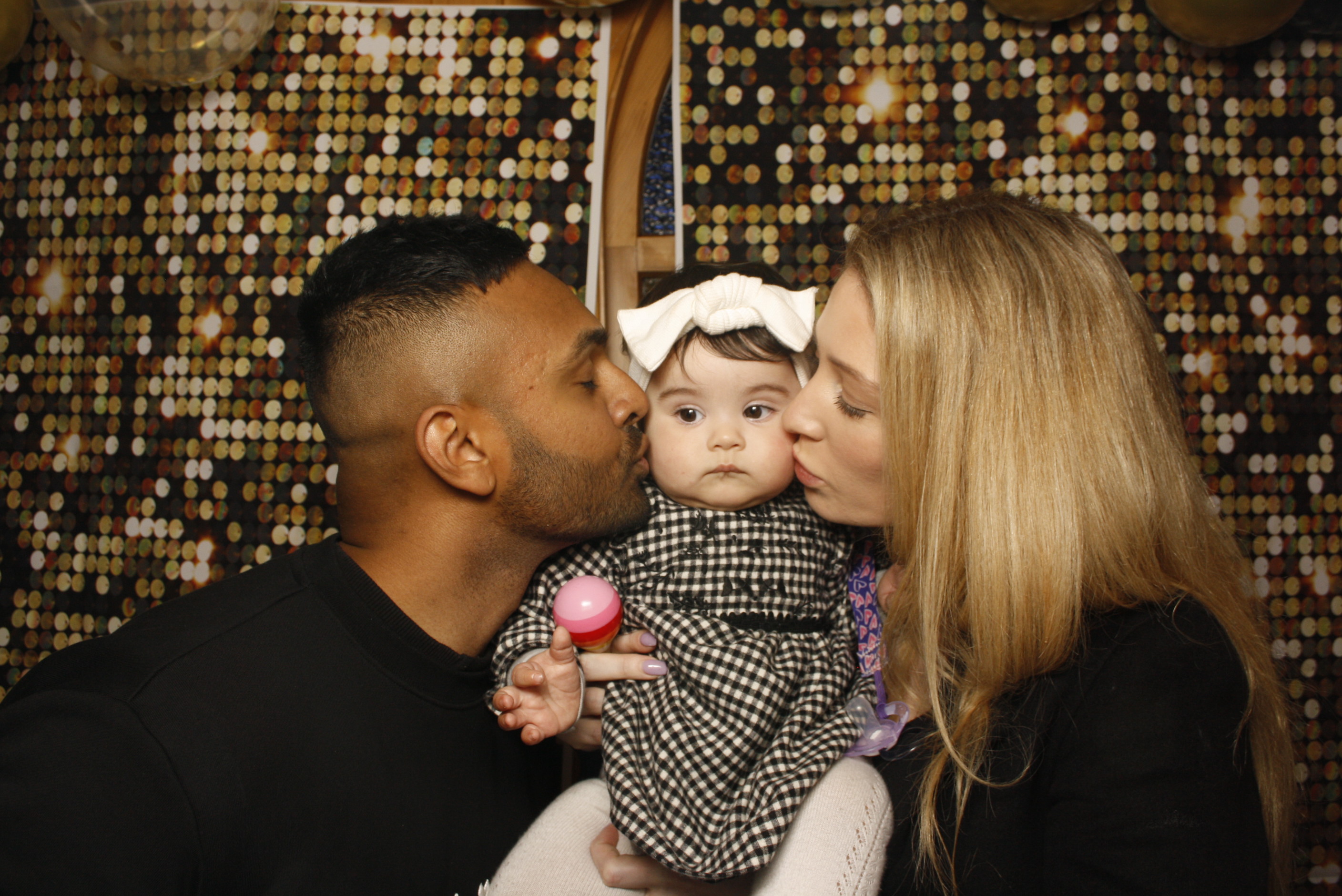 Claire Bishops' 90th Birthday Party! | View more photos from the event at wgtngallery.classicphotobooths.co.nz/u/wgtncpbgallery/Claire-Bishops-90th-Birthday-Party