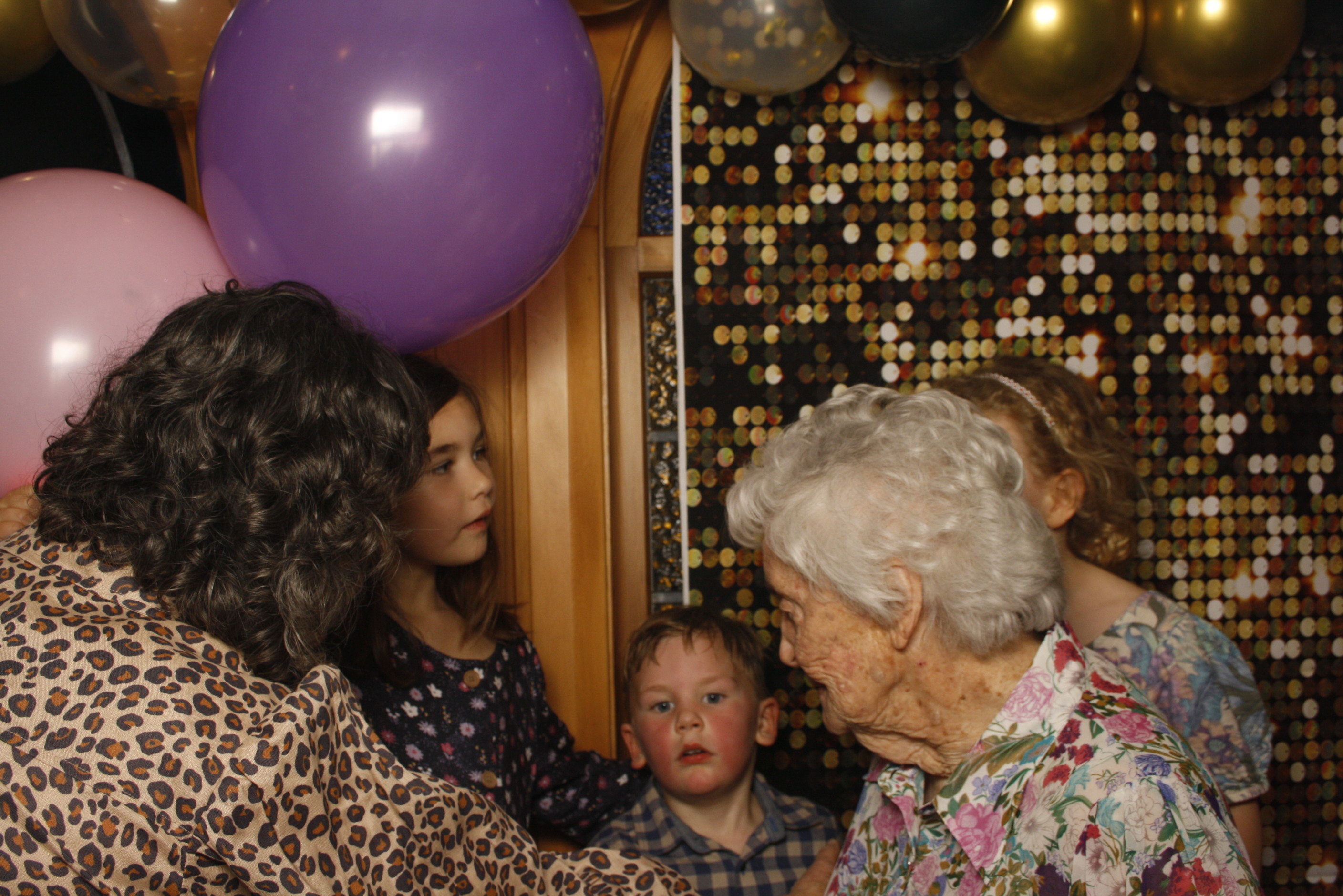 Claire Bishops' 90th Birthday Party! | View more photos from the event at wgtngallery.classicphotobooths.co.nz/u/wgtncpbgallery/Claire-Bishops-90th-Birthday-Party