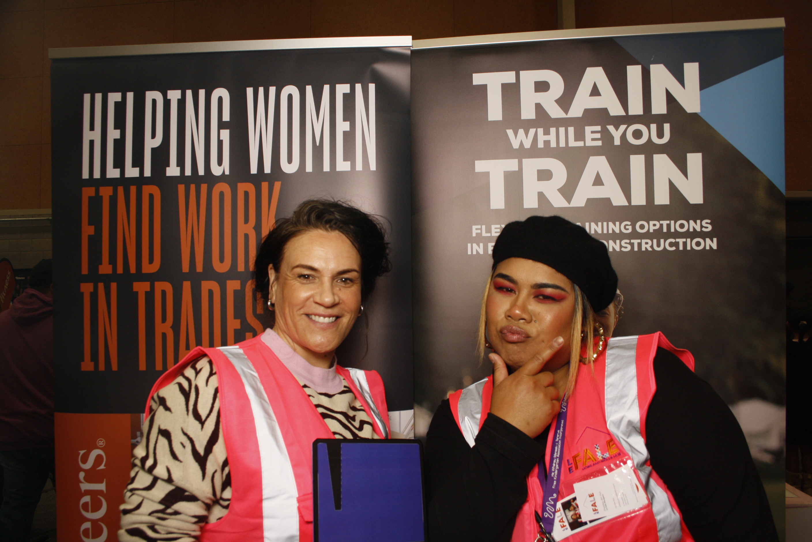 LA FALE - Jobs & Skills Expo 2022 | View more photos from the event at wgtngallery.classicphotobooths.co.nz/u/wgtncpbgallery/LA-FALE-Jobs-Skills-Expo-2022