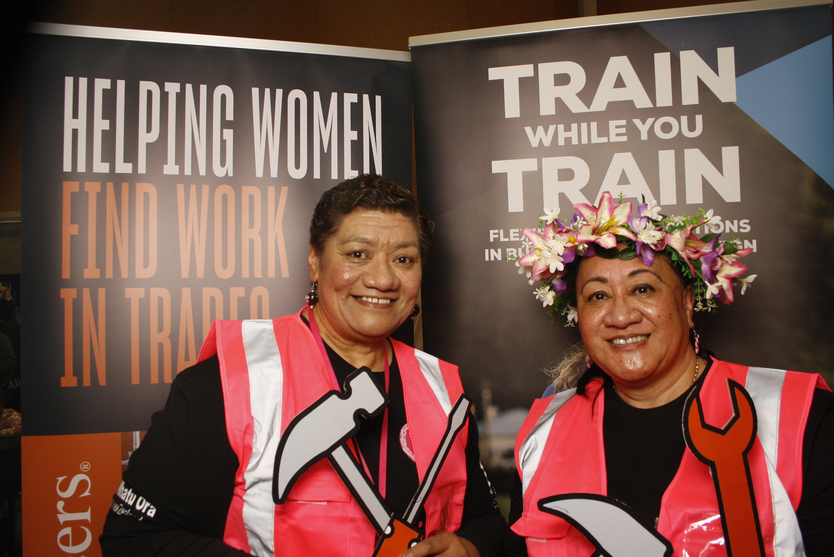 LA FALE - Jobs & Skills Expo 2022 | View more photos from the event at wgtngallery.classicphotobooths.co.nz/u/wgtncpbgallery/LA-FALE-Jobs-Skills-Expo-2022