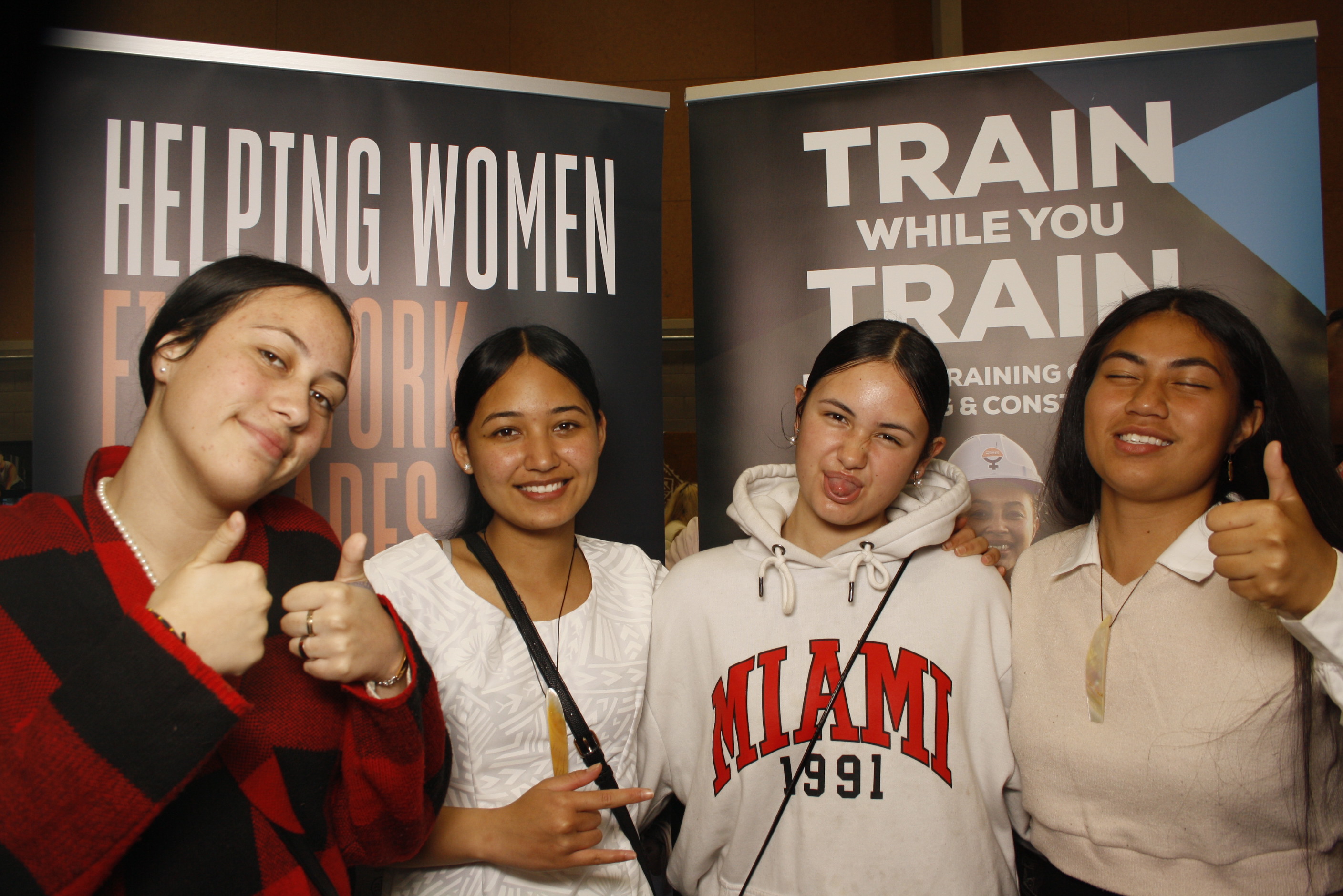 LA FALE - Jobs & Skills Expo 2022 | View more photos from the event at wgtngallery.classicphotobooths.co.nz/u/wgtncpbgallery/LA-FALE-Jobs-Skills-Expo-2022