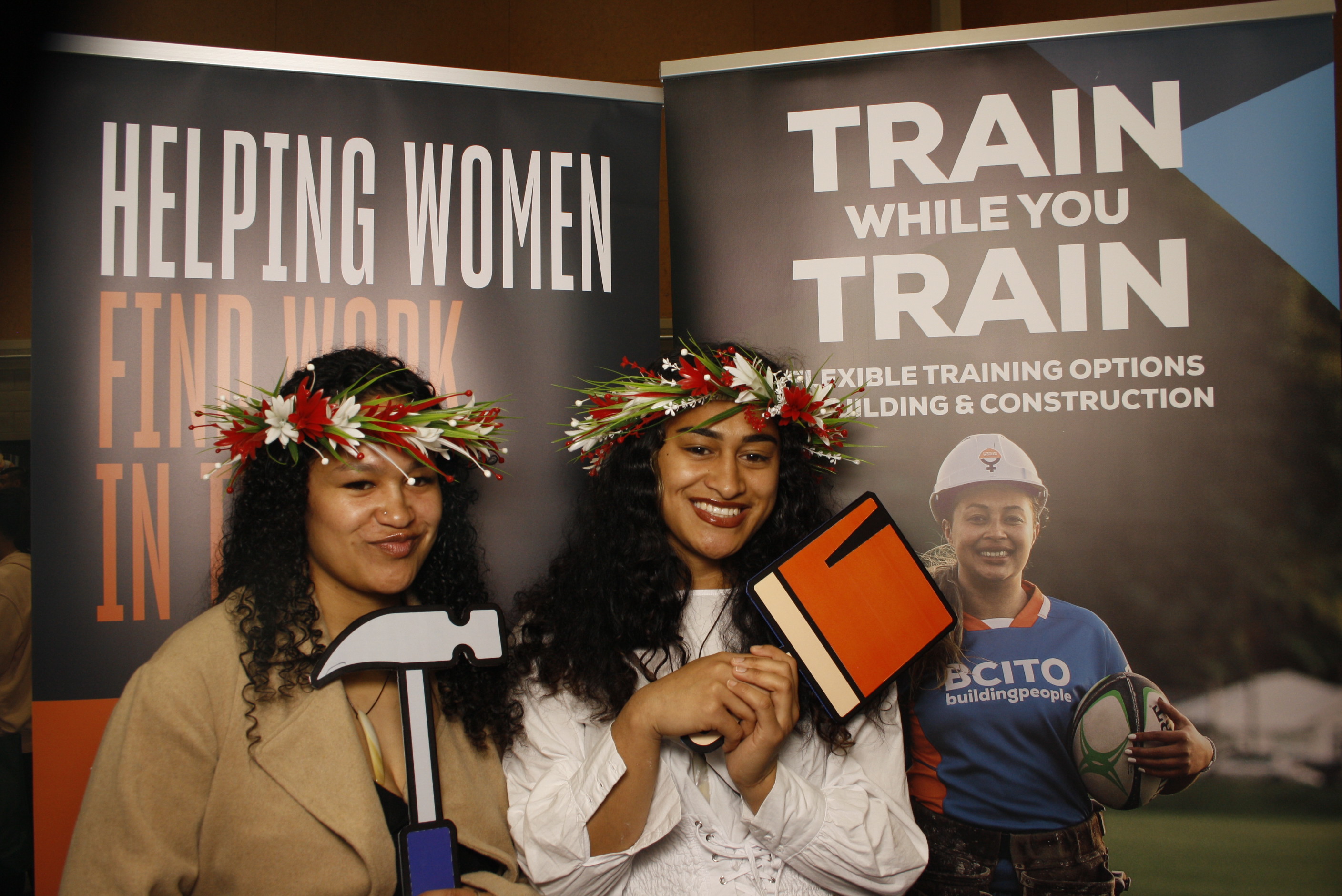 LA FALE - Jobs & Skills Expo 2022 | View more photos from the event at wgtngallery.classicphotobooths.co.nz/u/wgtncpbgallery/LA-FALE-Jobs-Skills-Expo-2022