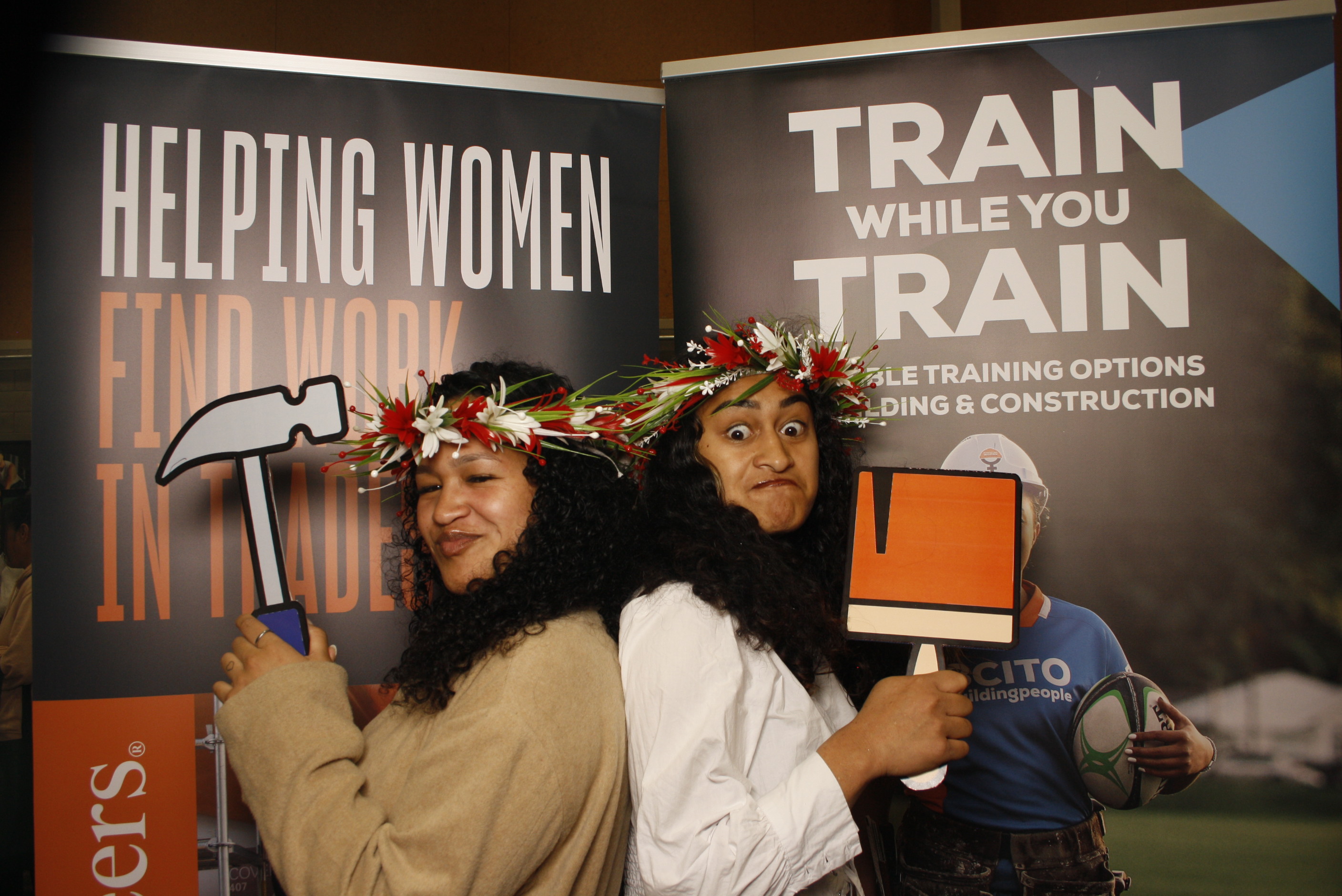 LA FALE - Jobs & Skills Expo 2022 | View more photos from the event at wgtngallery.classicphotobooths.co.nz/u/wgtncpbgallery/LA-FALE-Jobs-Skills-Expo-2022