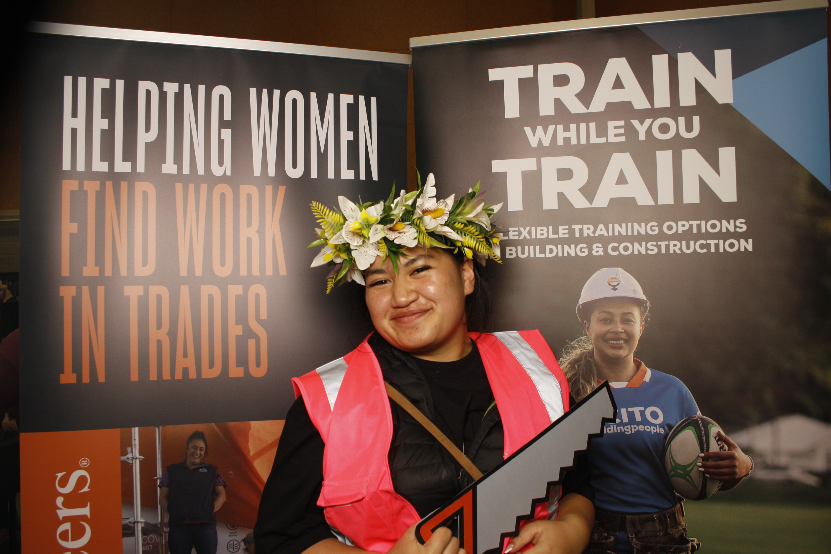 LA FALE - Jobs & Skills Expo 2022 | View more photos from the event at wgtngallery.classicphotobooths.co.nz/u/wgtncpbgallery/LA-FALE-Jobs-Skills-Expo-2022