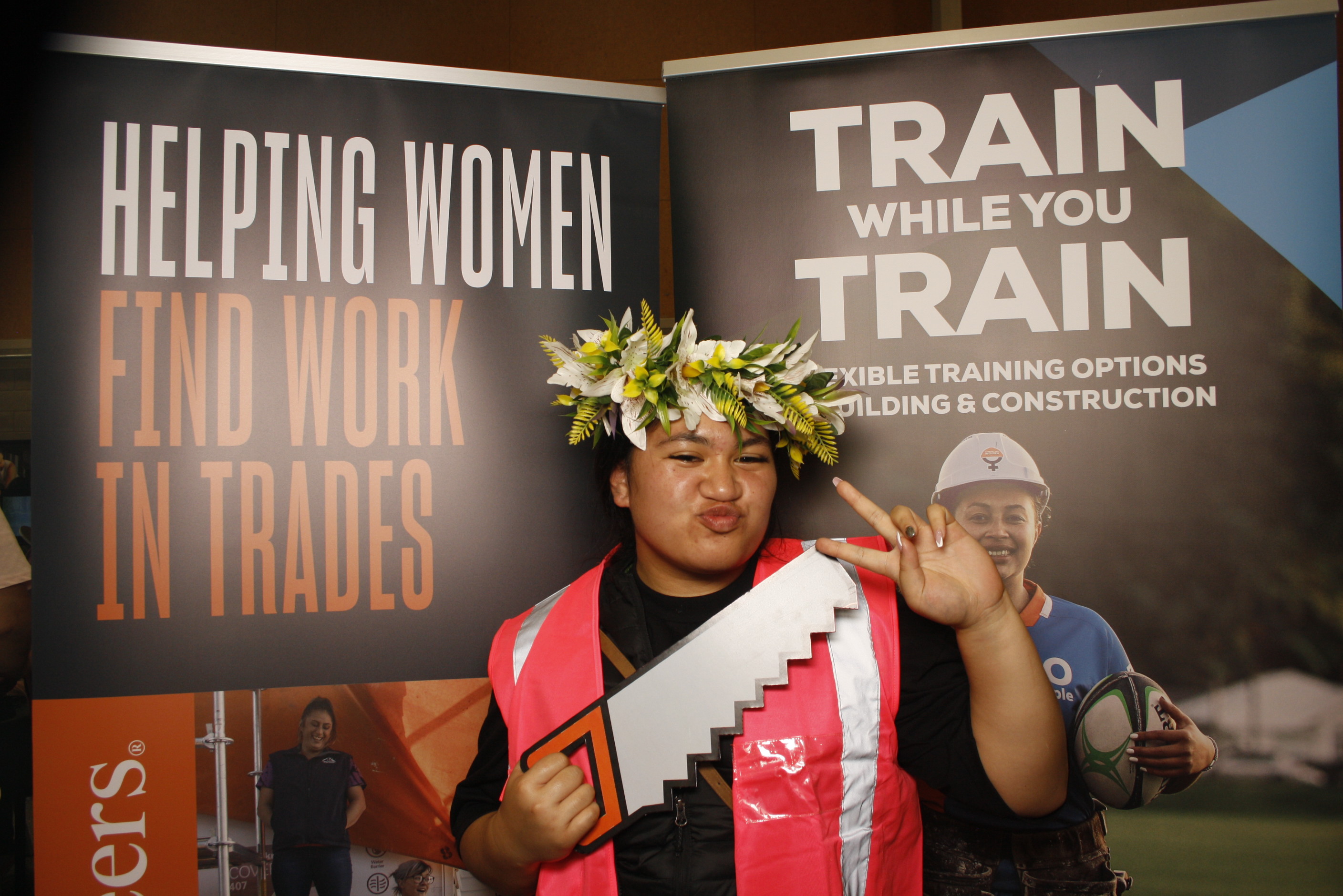 LA FALE - Jobs & Skills Expo 2022 | View more photos from the event at wgtngallery.classicphotobooths.co.nz/u/wgtncpbgallery/LA-FALE-Jobs-Skills-Expo-2022