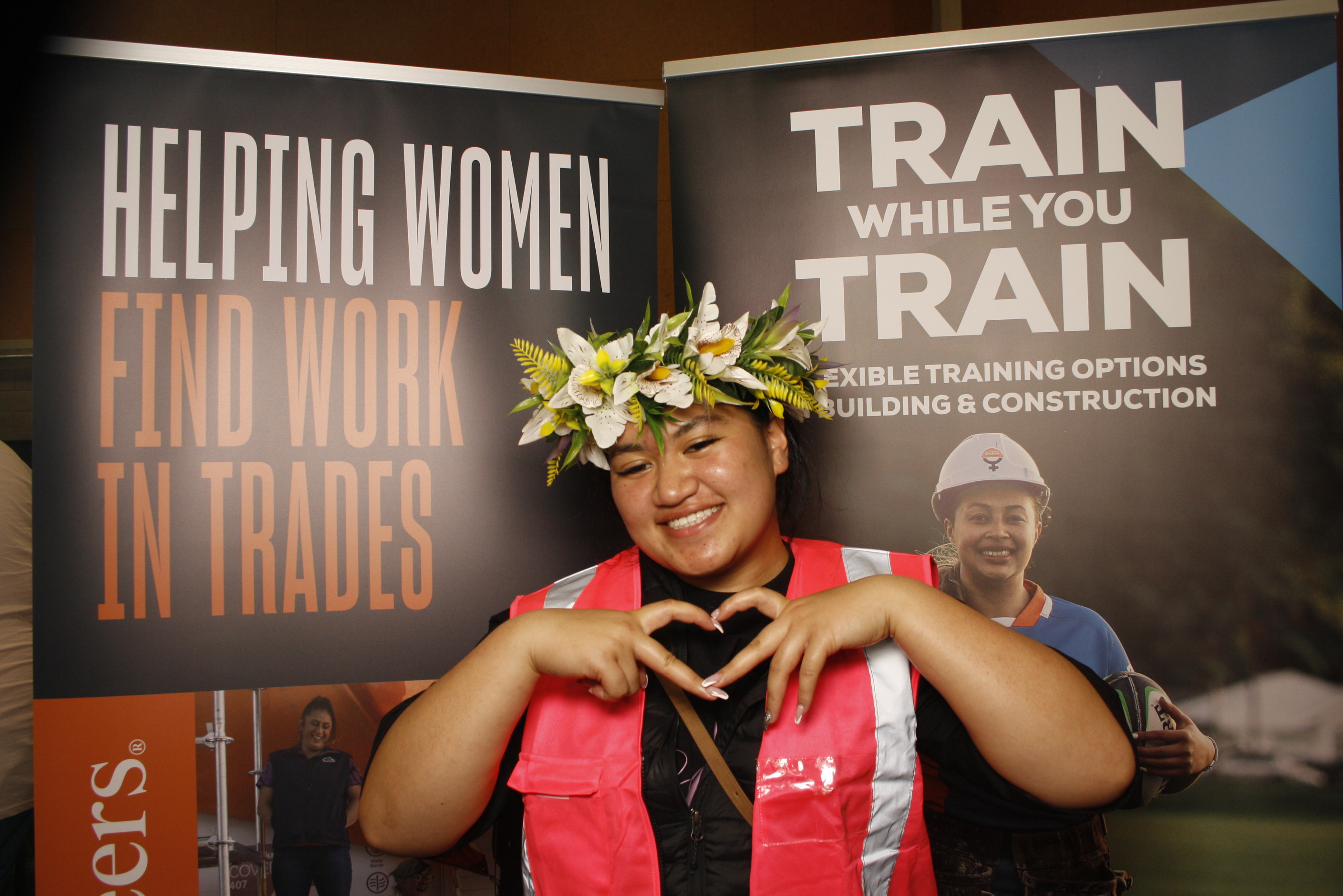 LA FALE - Jobs & Skills Expo 2022 | View more photos from the event at wgtngallery.classicphotobooths.co.nz/u/wgtncpbgallery/LA-FALE-Jobs-Skills-Expo-2022