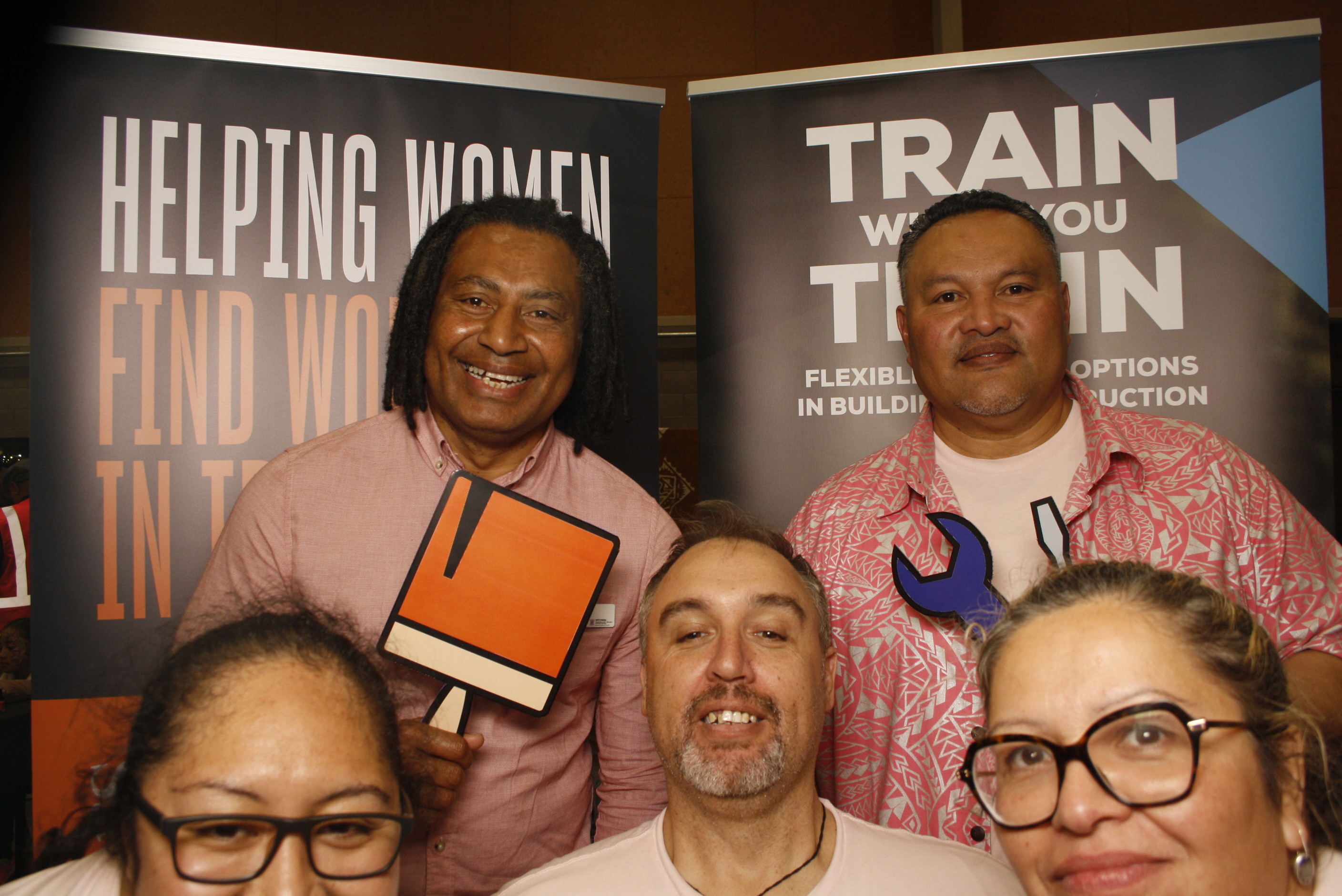 LA FALE - Jobs & Skills Expo 2022 | View more photos from the event at wgtngallery.classicphotobooths.co.nz/u/wgtncpbgallery/LA-FALE-Jobs-Skills-Expo-2022