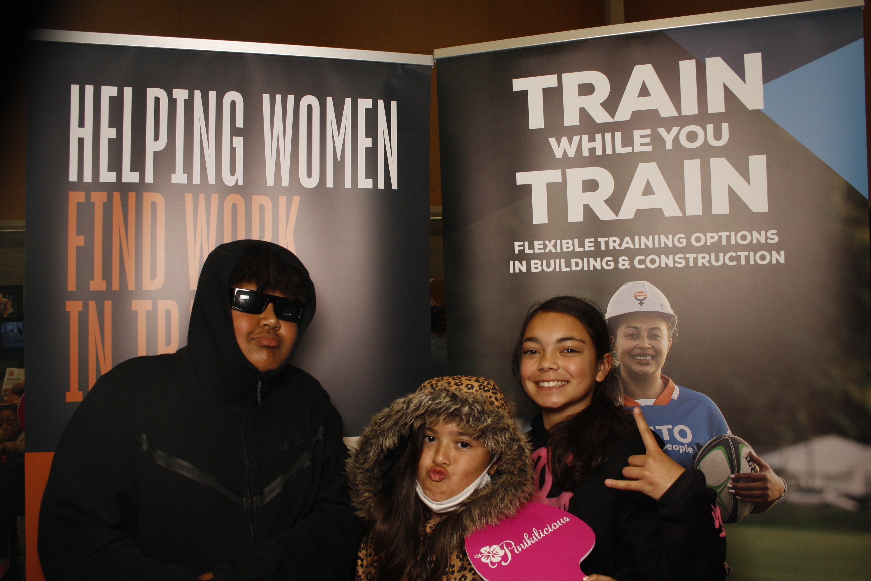 LA FALE - Jobs & Skills Expo 2022 | View more photos from the event at wgtngallery.classicphotobooths.co.nz/u/wgtncpbgallery/LA-FALE-Jobs-Skills-Expo-2022