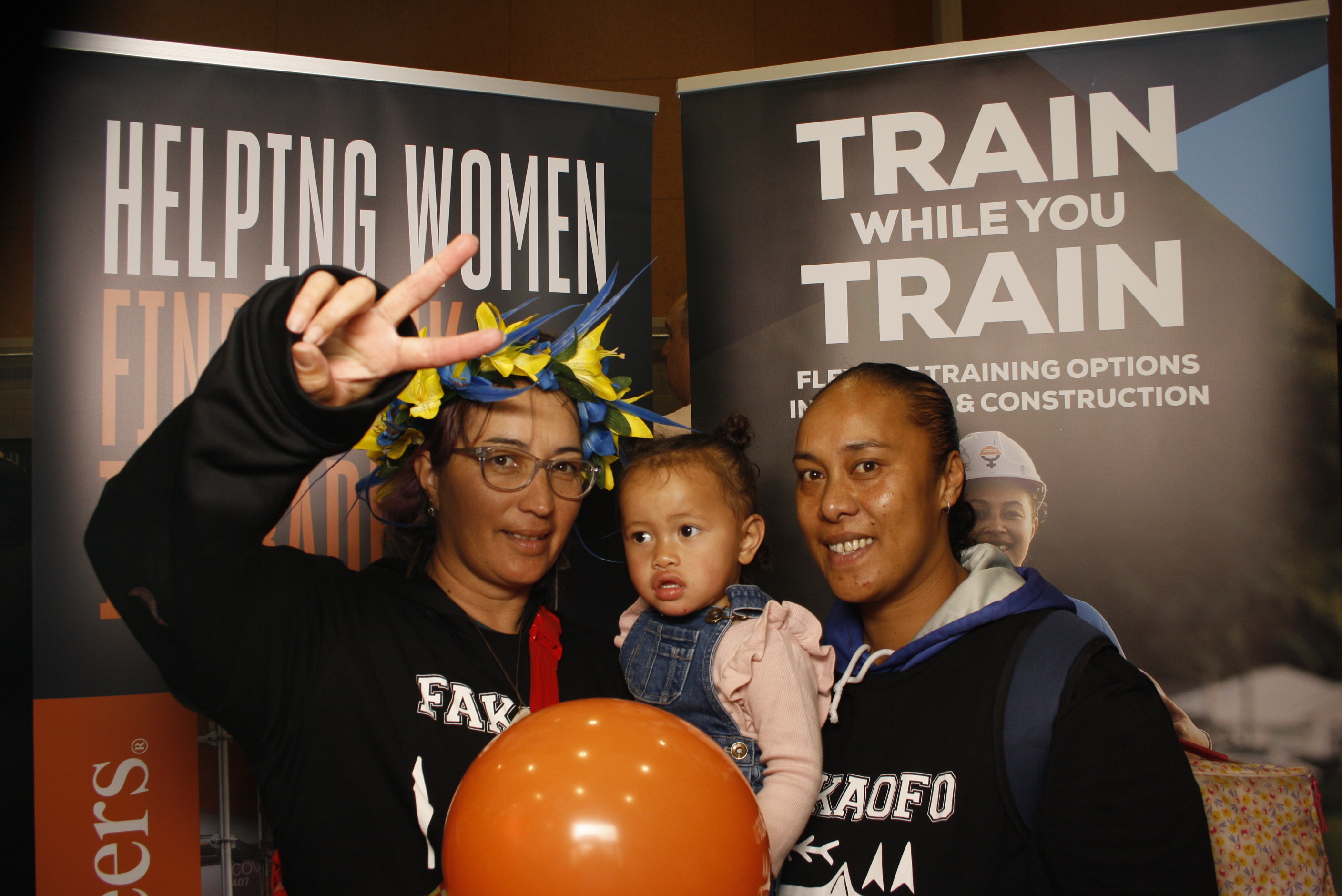 LA FALE - Jobs & Skills Expo 2022 | View more photos from the event at wgtngallery.classicphotobooths.co.nz/u/wgtncpbgallery/LA-FALE-Jobs-Skills-Expo-2022