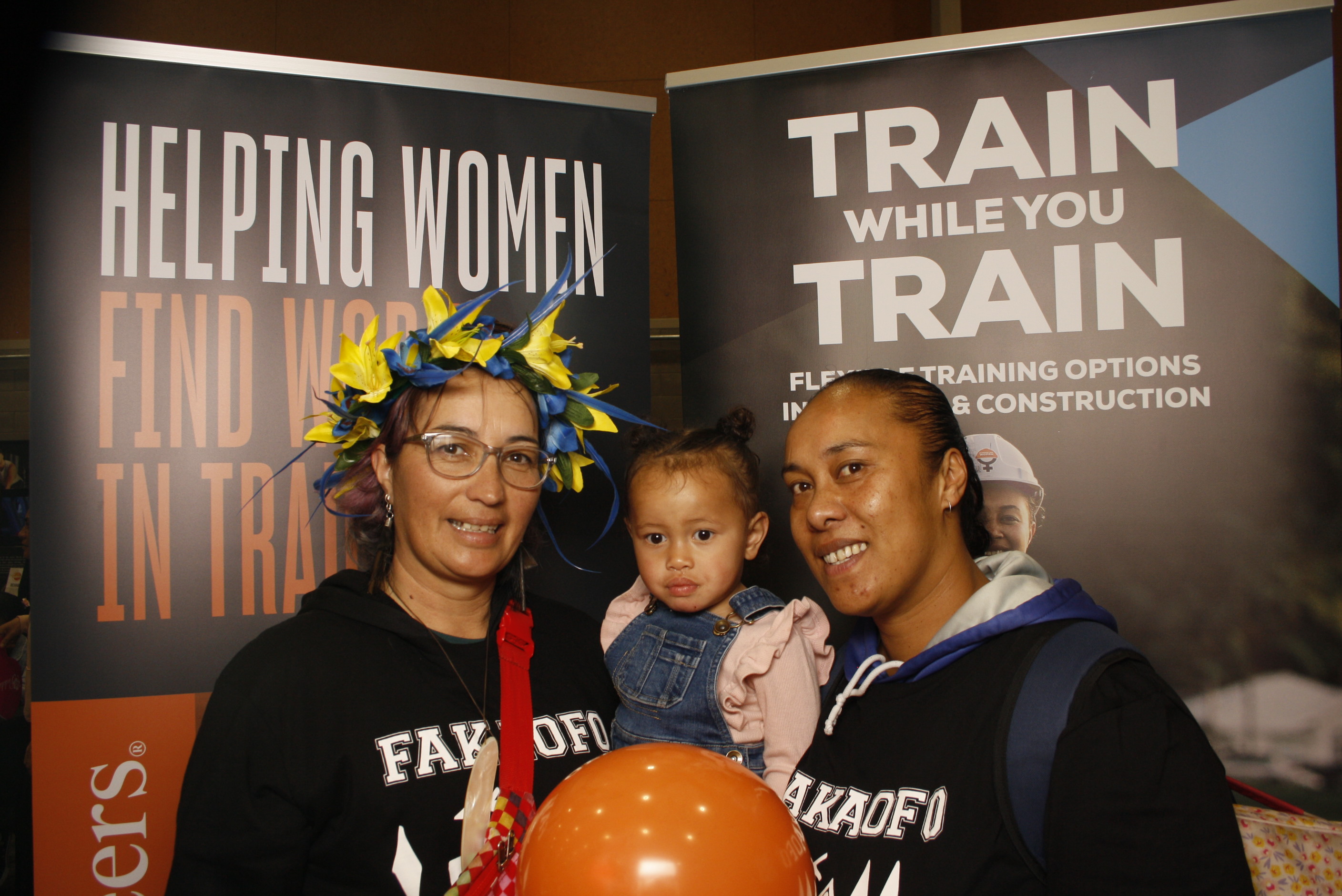 LA FALE - Jobs & Skills Expo 2022 | View more photos from the event at wgtngallery.classicphotobooths.co.nz/u/wgtncpbgallery/LA-FALE-Jobs-Skills-Expo-2022