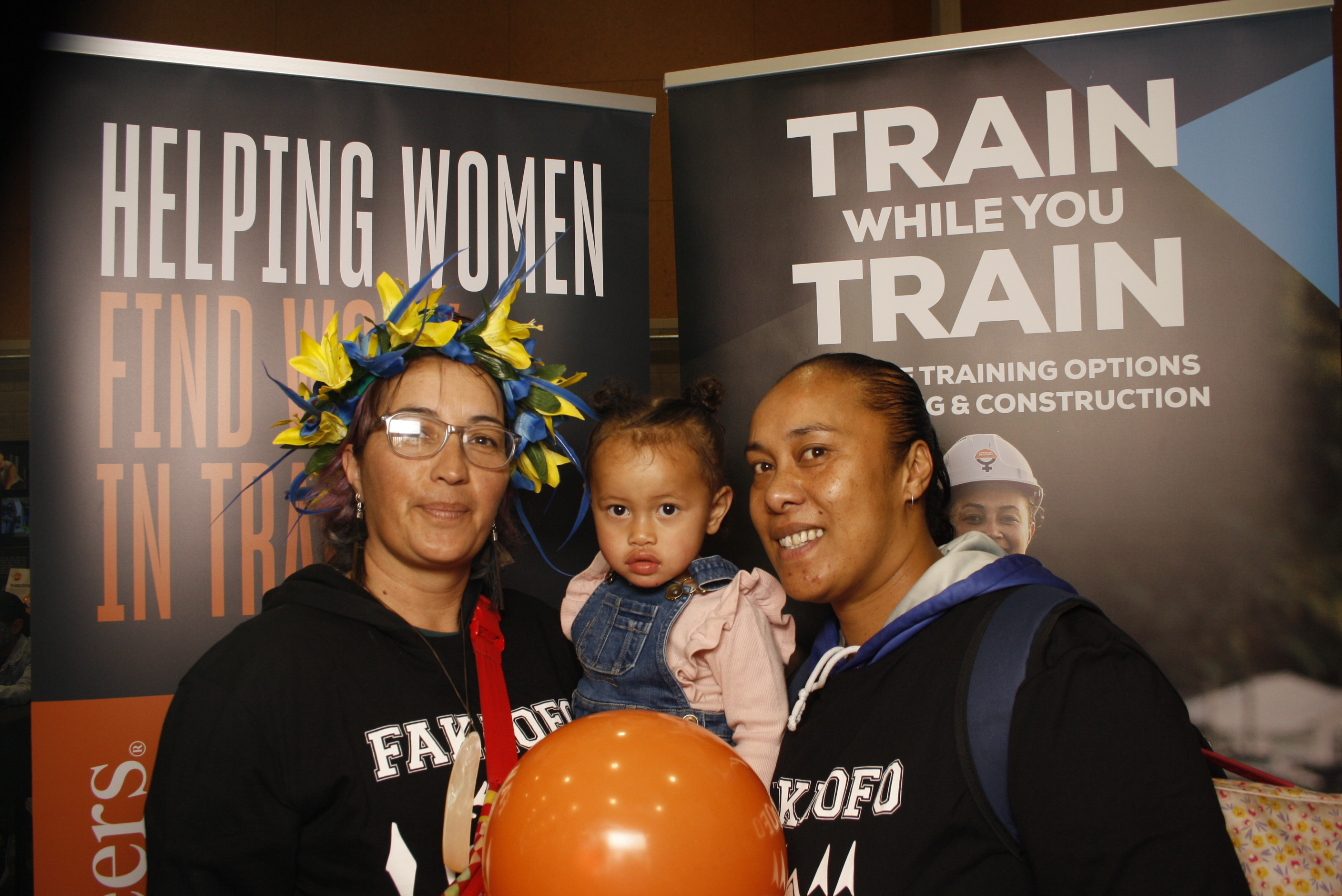 LA FALE - Jobs & Skills Expo 2022 | View more photos from the event at wgtngallery.classicphotobooths.co.nz/u/wgtncpbgallery/LA-FALE-Jobs-Skills-Expo-2022