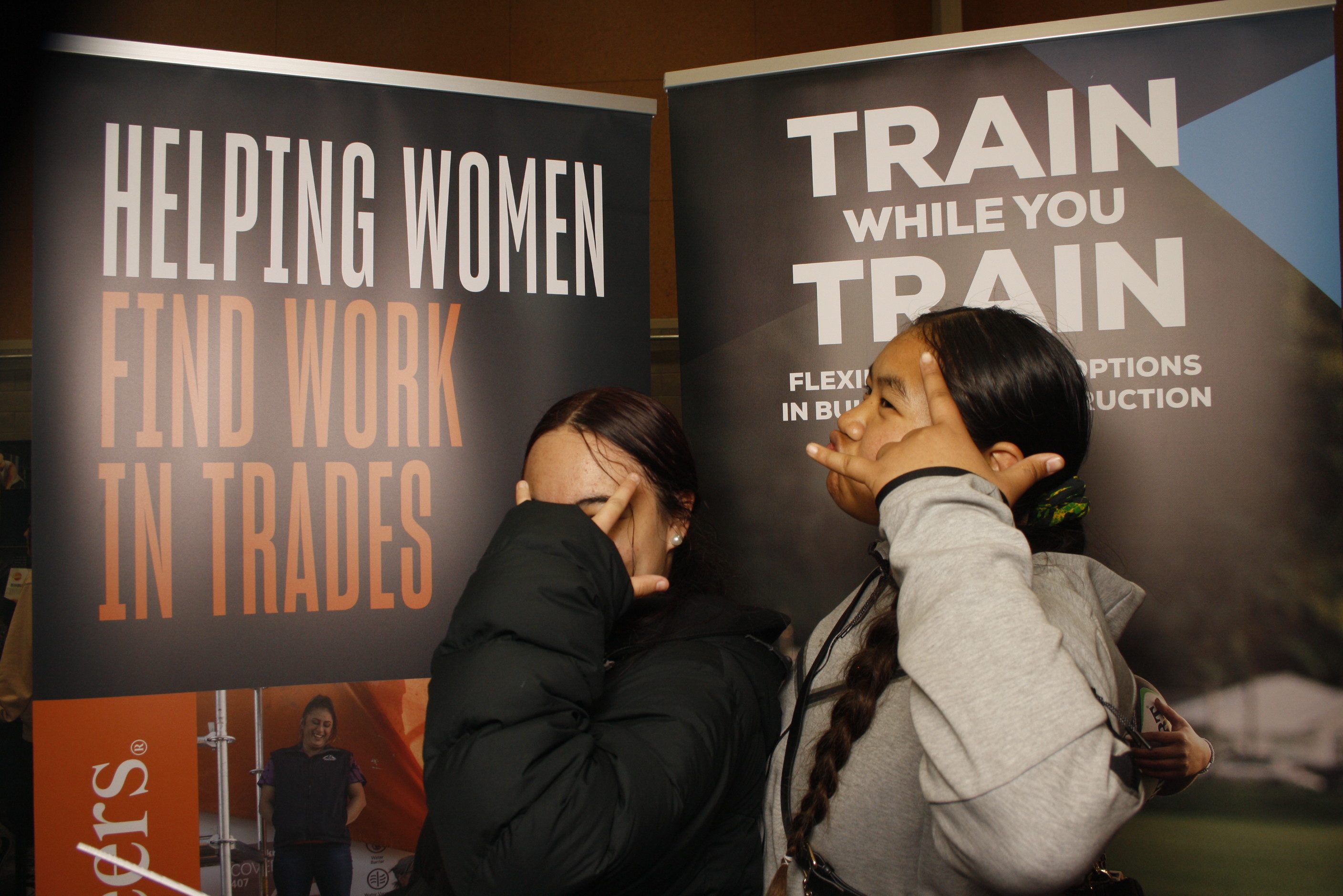 LA FALE - Jobs & Skills Expo 2022 | View more photos from the event at wgtngallery.classicphotobooths.co.nz/u/wgtncpbgallery/LA-FALE-Jobs-Skills-Expo-2022