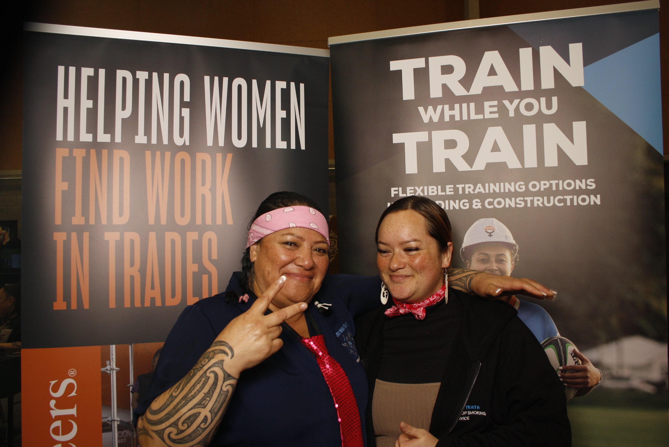 LA FALE - Jobs & Skills Expo 2022 | View more photos from the event at wgtngallery.classicphotobooths.co.nz/u/wgtncpbgallery/LA-FALE-Jobs-Skills-Expo-2022