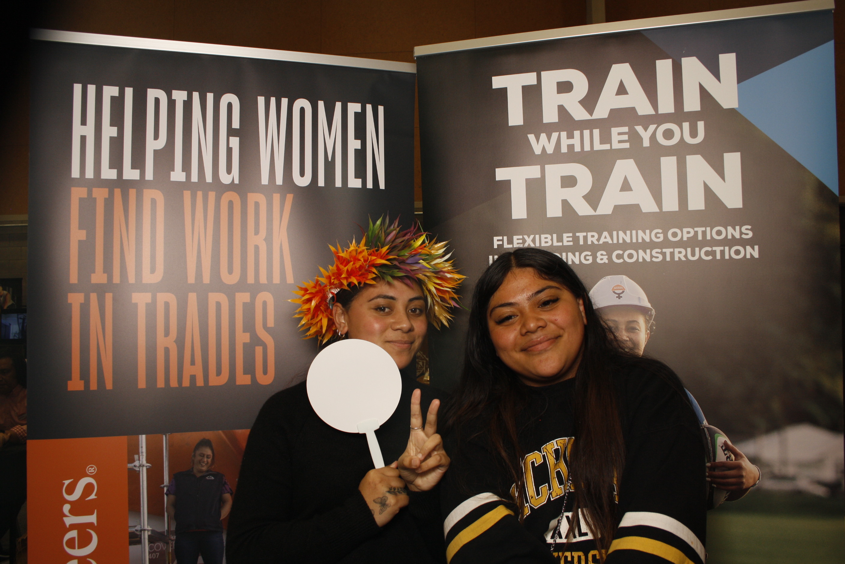 LA FALE - Jobs & Skills Expo 2022 | View more photos from the event at wgtngallery.classicphotobooths.co.nz/u/wgtncpbgallery/LA-FALE-Jobs-Skills-Expo-2022