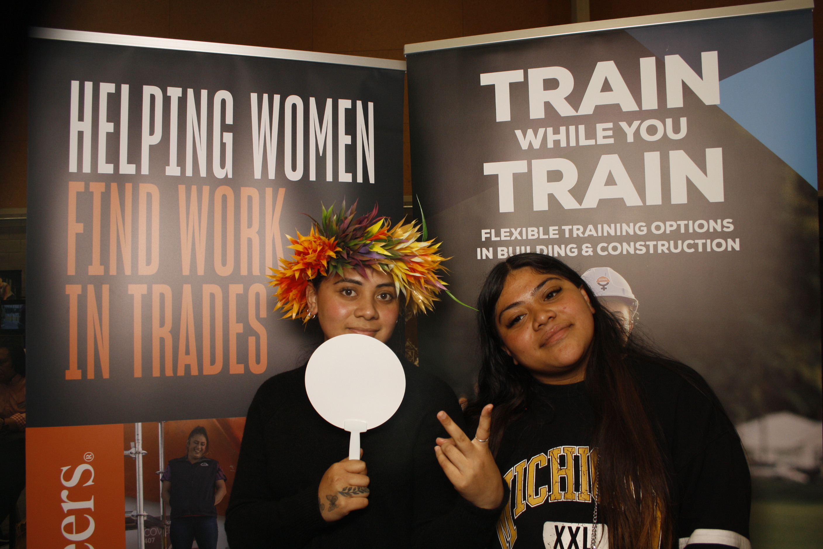 LA FALE - Jobs & Skills Expo 2022 | View more photos from the event at wgtngallery.classicphotobooths.co.nz/u/wgtncpbgallery/LA-FALE-Jobs-Skills-Expo-2022