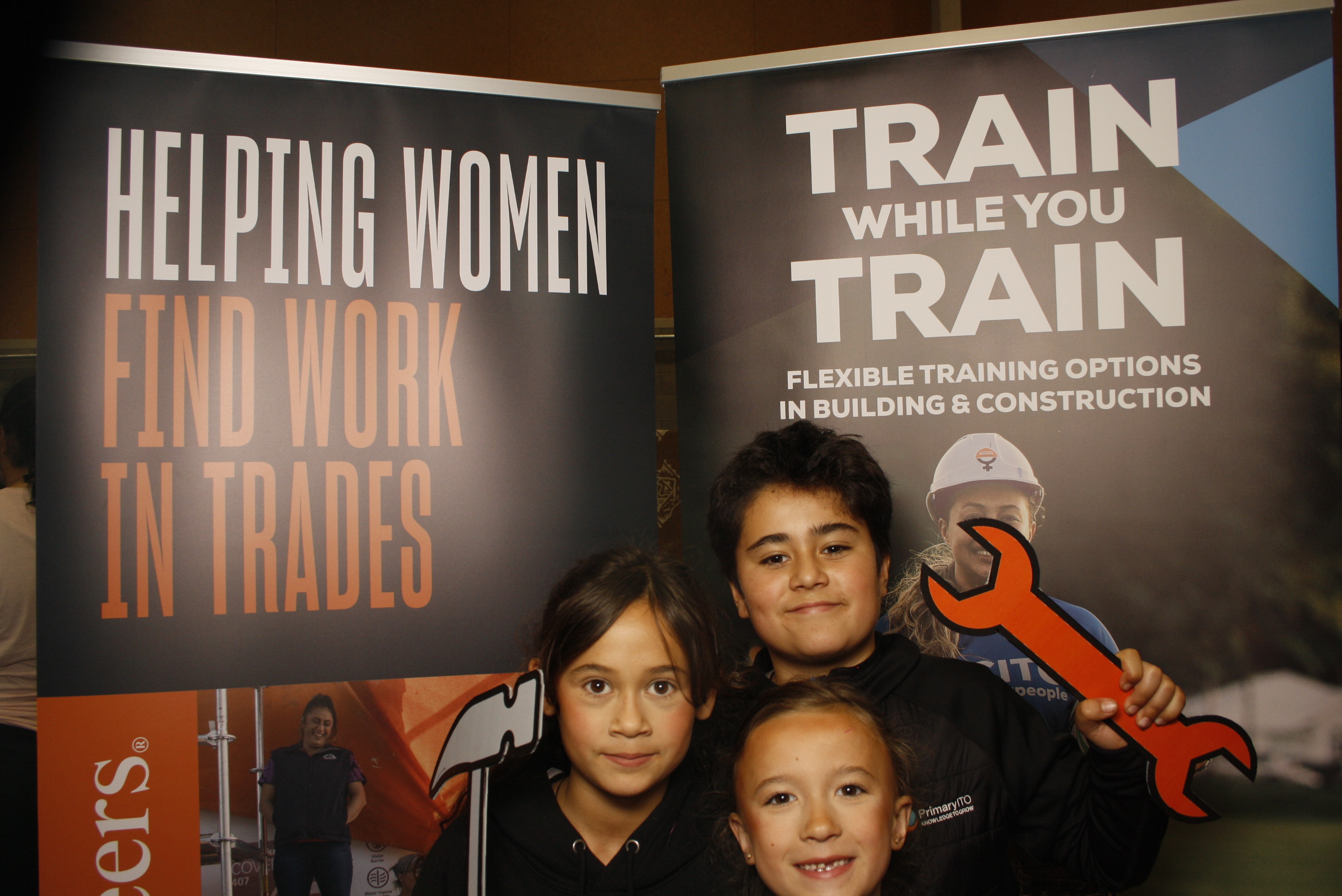 LA FALE - Jobs & Skills Expo 2022 | View more photos from the event at wgtngallery.classicphotobooths.co.nz/u/wgtncpbgallery/LA-FALE-Jobs-Skills-Expo-2022