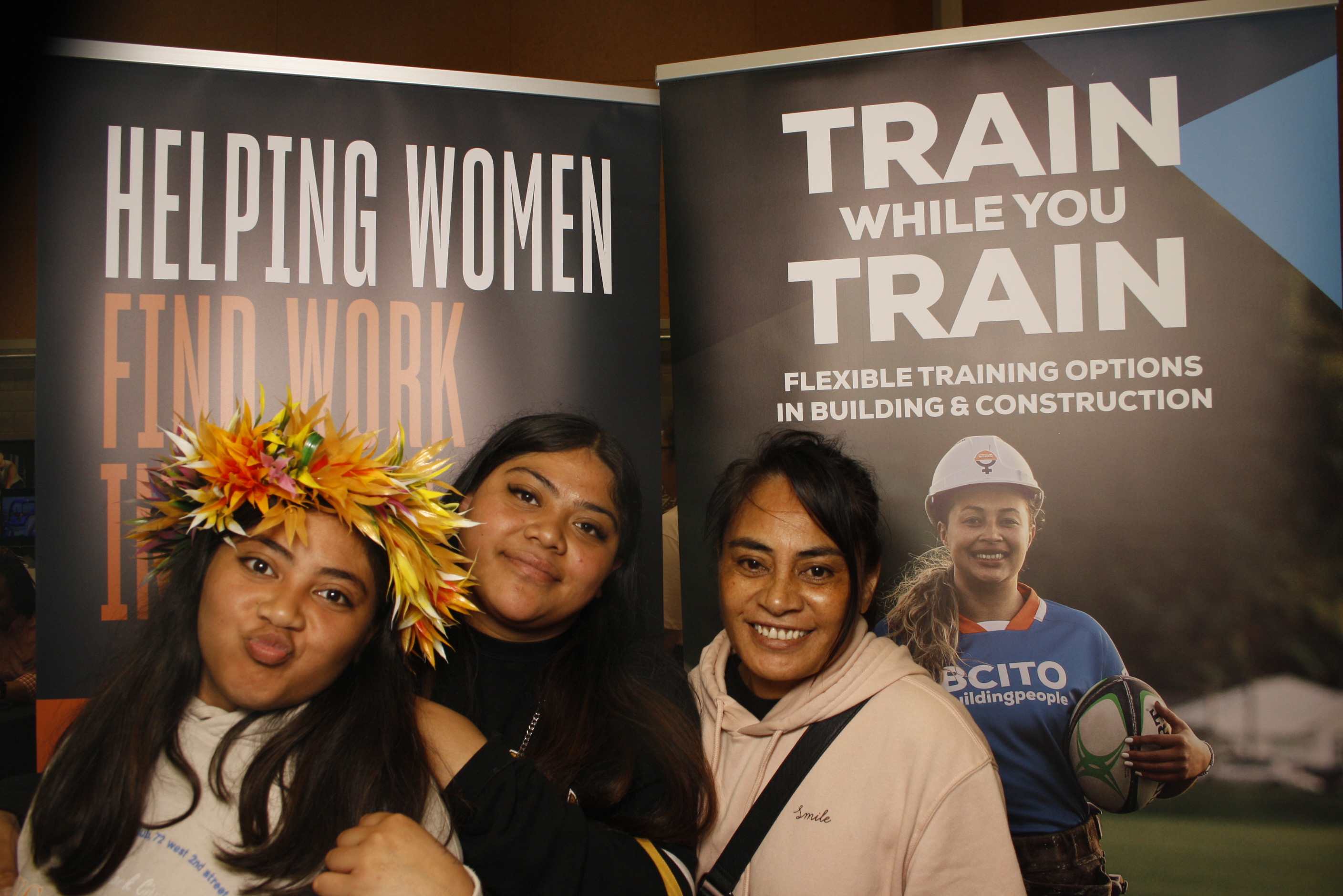 LA FALE - Jobs & Skills Expo 2022 | View more photos from the event at wgtngallery.classicphotobooths.co.nz/u/wgtncpbgallery/LA-FALE-Jobs-Skills-Expo-2022