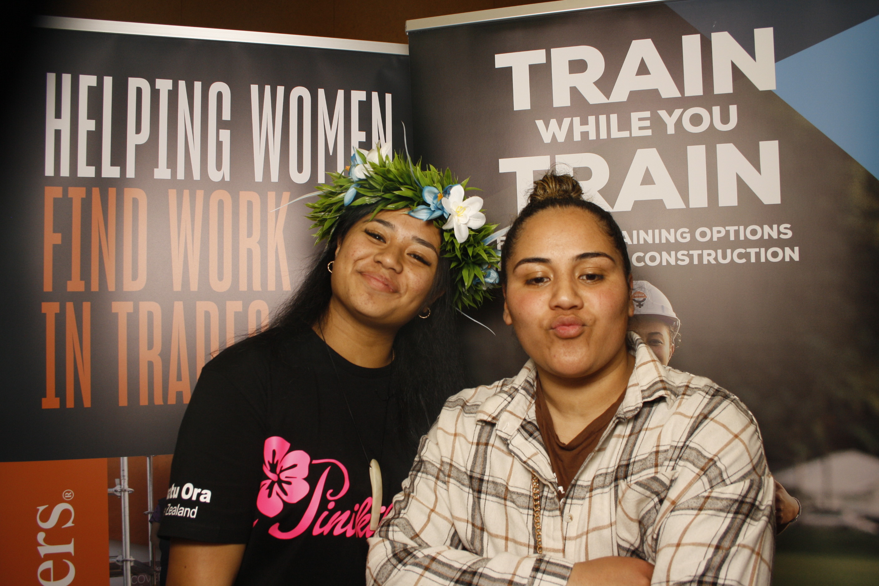 LA FALE - Jobs & Skills Expo 2022 | View more photos from the event at wgtngallery.classicphotobooths.co.nz/u/wgtncpbgallery/LA-FALE-Jobs-Skills-Expo-2022